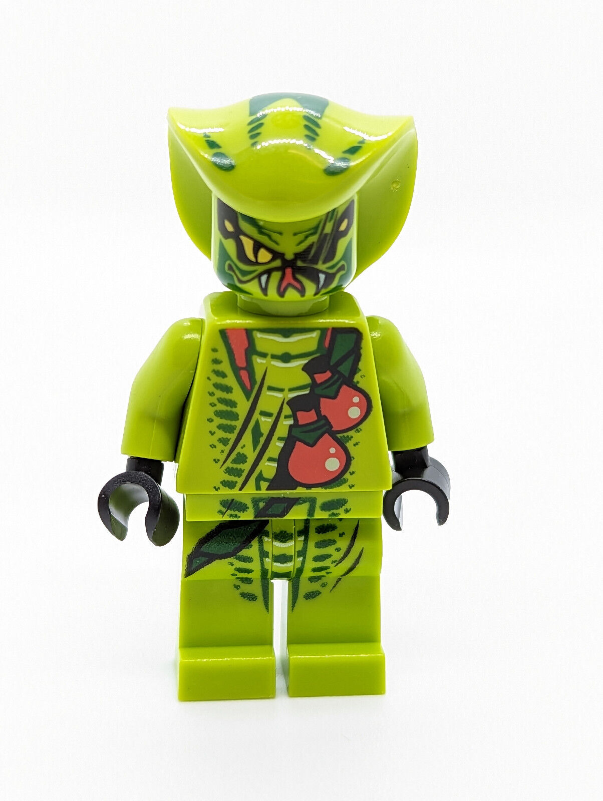 Lego Ninjago Minifigure - Lasha, Red Vials w/ Weapons (njo051) 9562 9447 - StudBee