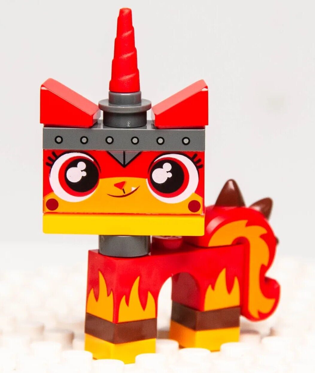 NEW LEGO Movie 2 Minifigure - Unikitty Calm Down Kitty (tlm190) 70837 - StudBee