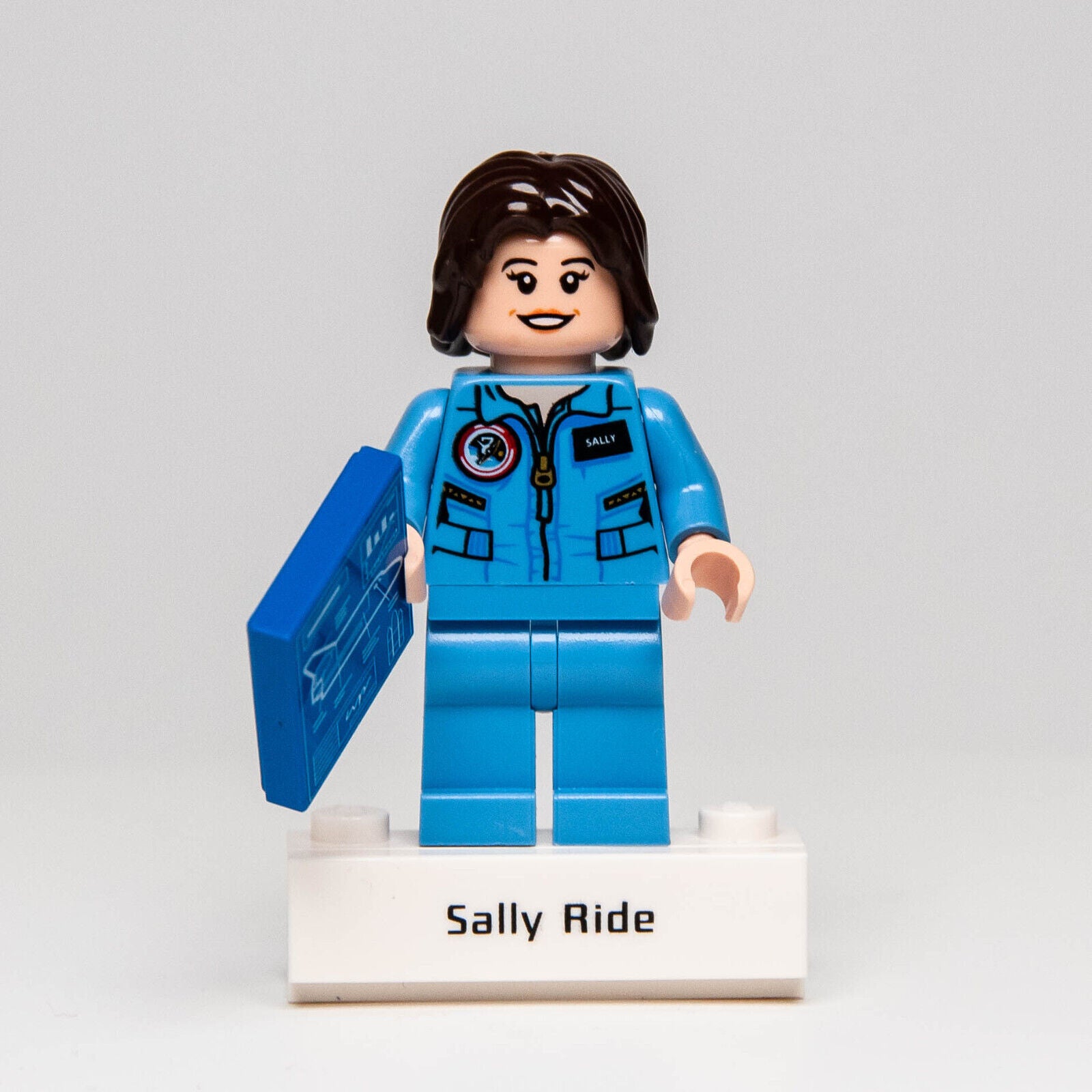 NEW LEGO Sally Ride - Women of NASA - 21312 (idea037) Minifigure