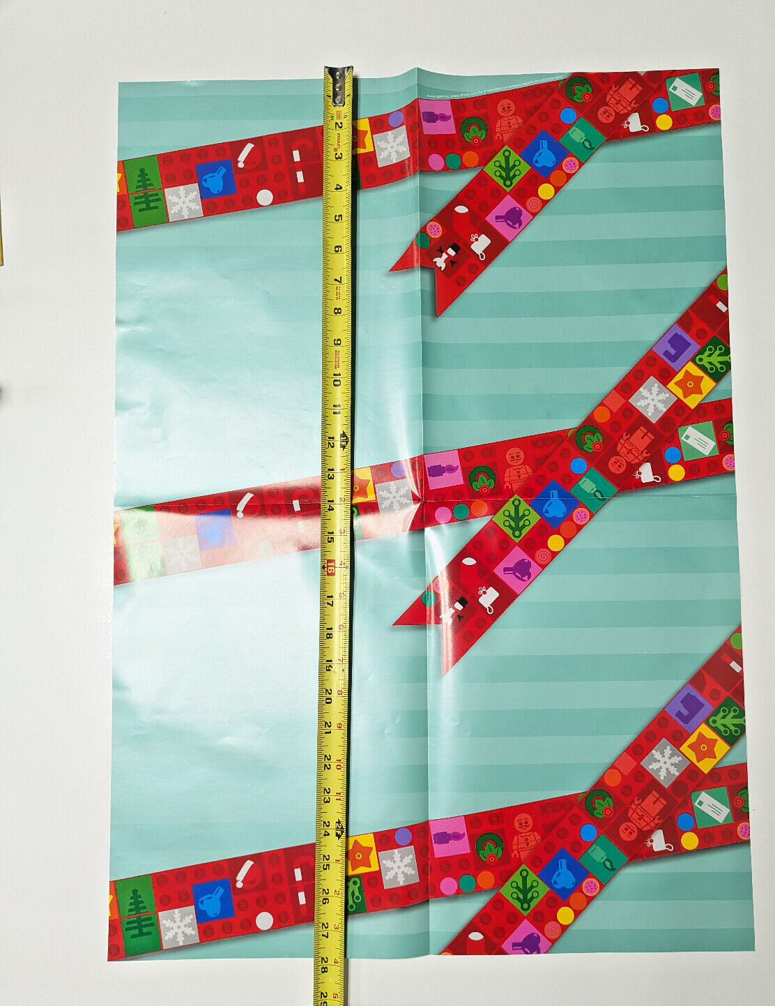 LEGO VIP Santa Gifting Set - Bag, Wrapping Paper, Card, Stickers & More RDP95714 - StudBee