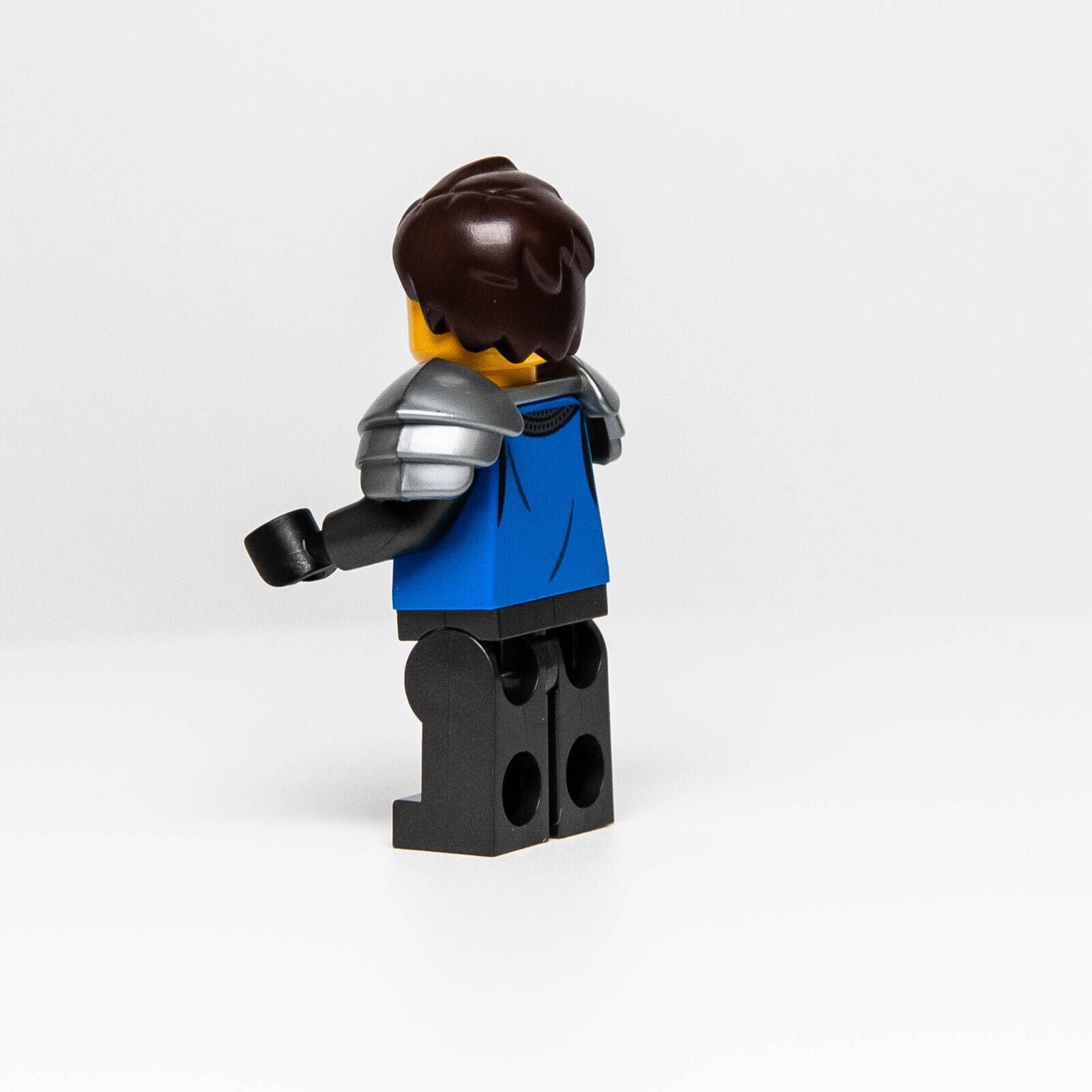 NEW LEGO Medieval Female Knight Minifigure (IDEA084) Black Falcon 21325 - StudBee