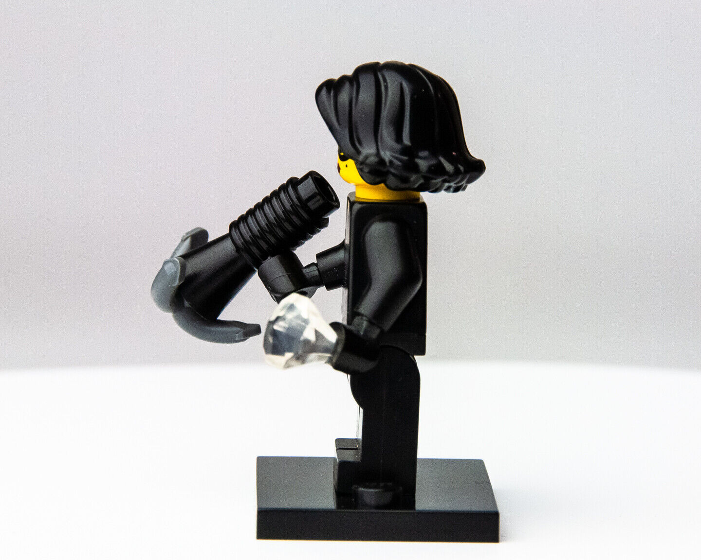 LEGO Jewel Thief - CMF Series 15 - 71011 (col15-15) Minifigure - StudBee