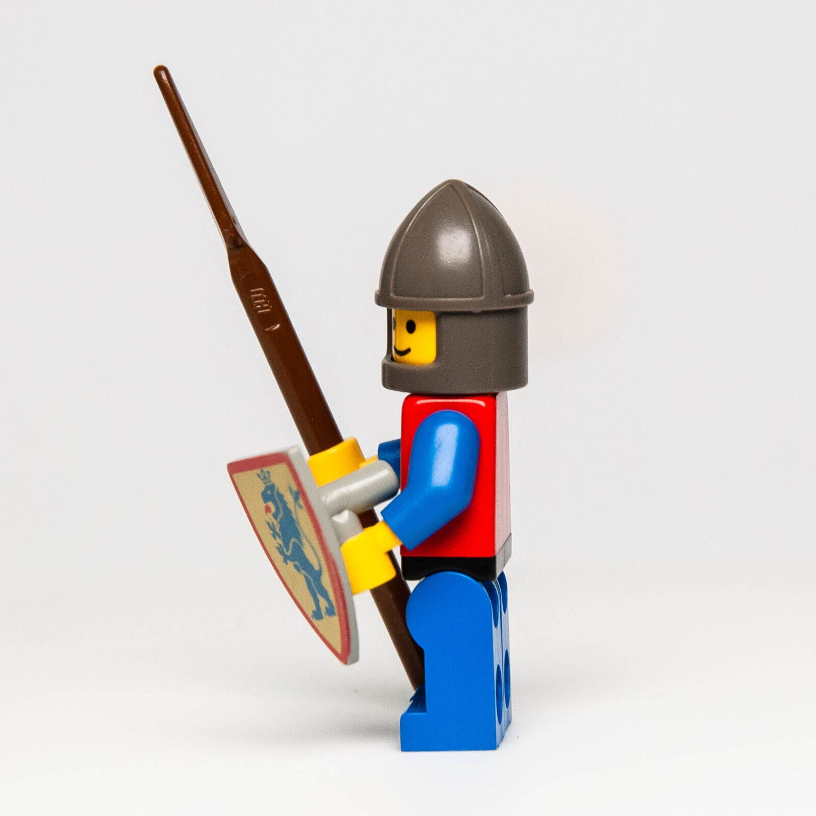 Lego Caslte Lion Knights:  Crusader Axe w/ Shield, Spear (cas107) 6049 Viking - StudBee