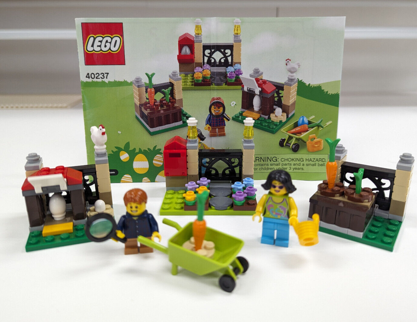 LEGO Holiday Easter Egg Hunt 40237 - 100% Complete with Manual - StudBee