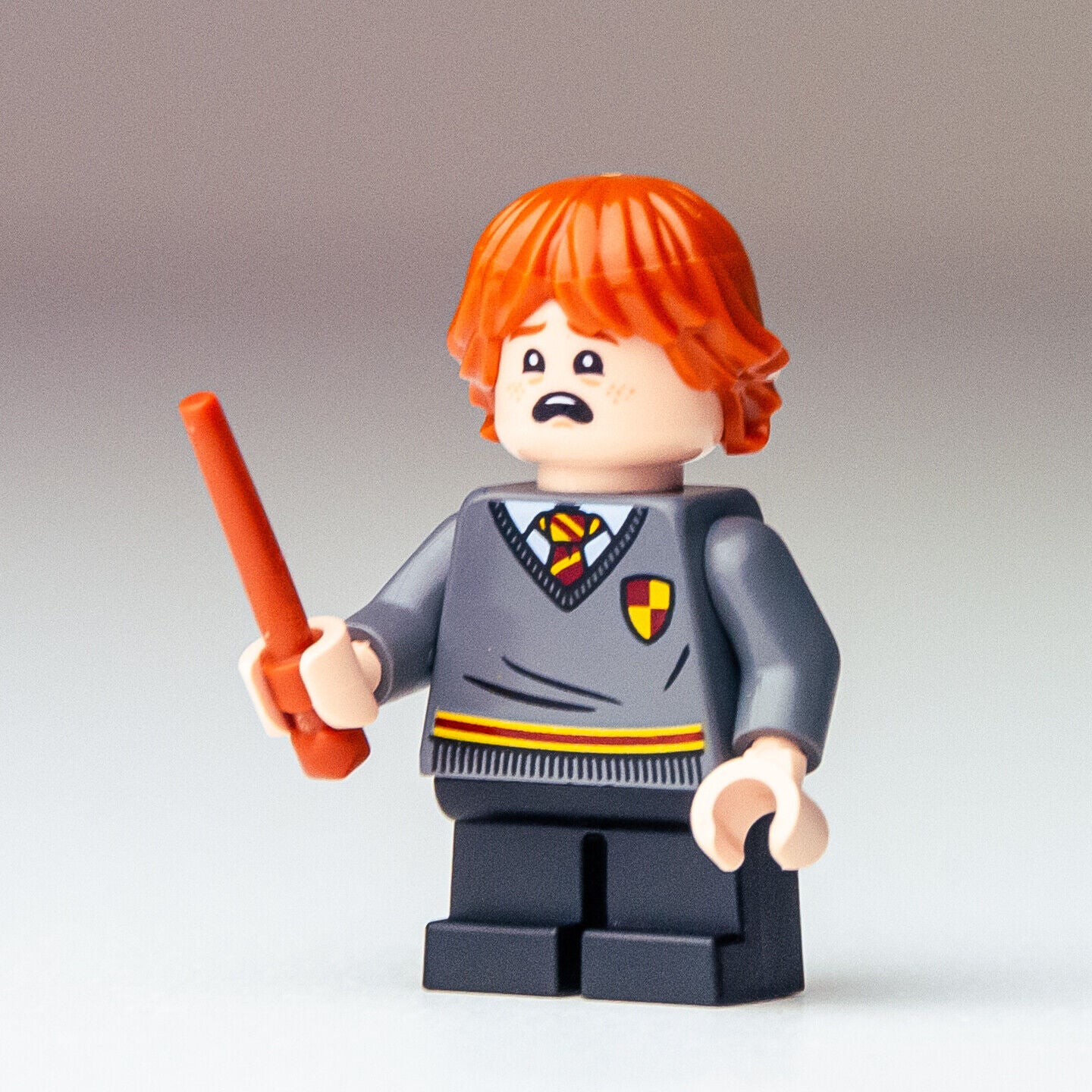 New LEGO Ron Weasley Minifigure - Hogwarts Moment - 76382 (hp273) - StudBee