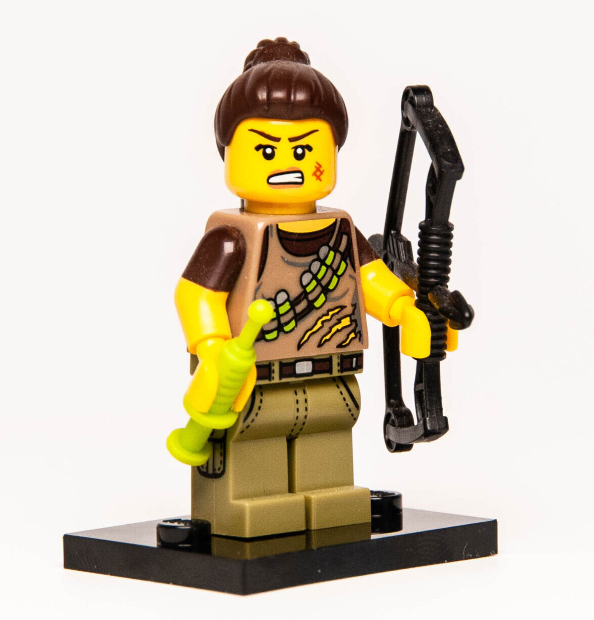 New Lego CMF Series 12 - Female Dino Tracker (col12-10) 71007 col188 Jurassic - StudBee