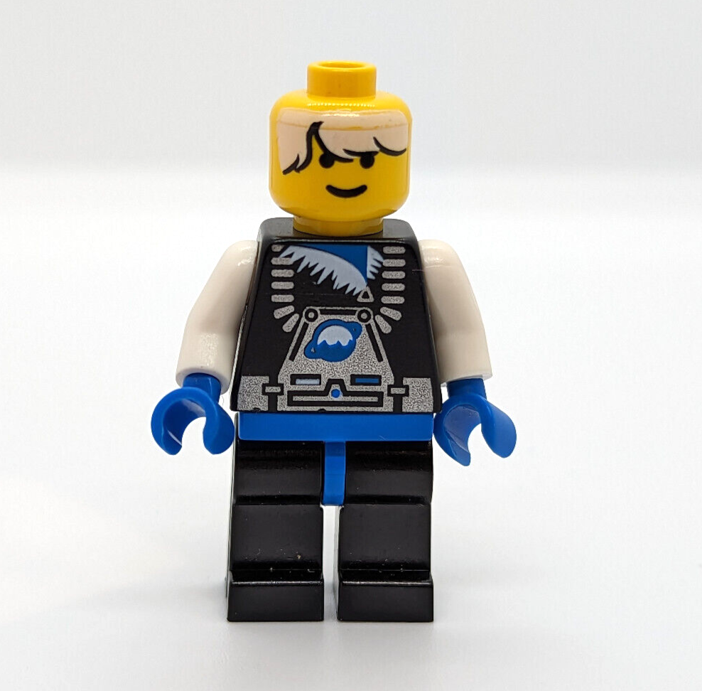 LEGO Vintage Ice Planet Space Minifigure - Male w/ White Hair & Skis (sp018) - StudBee