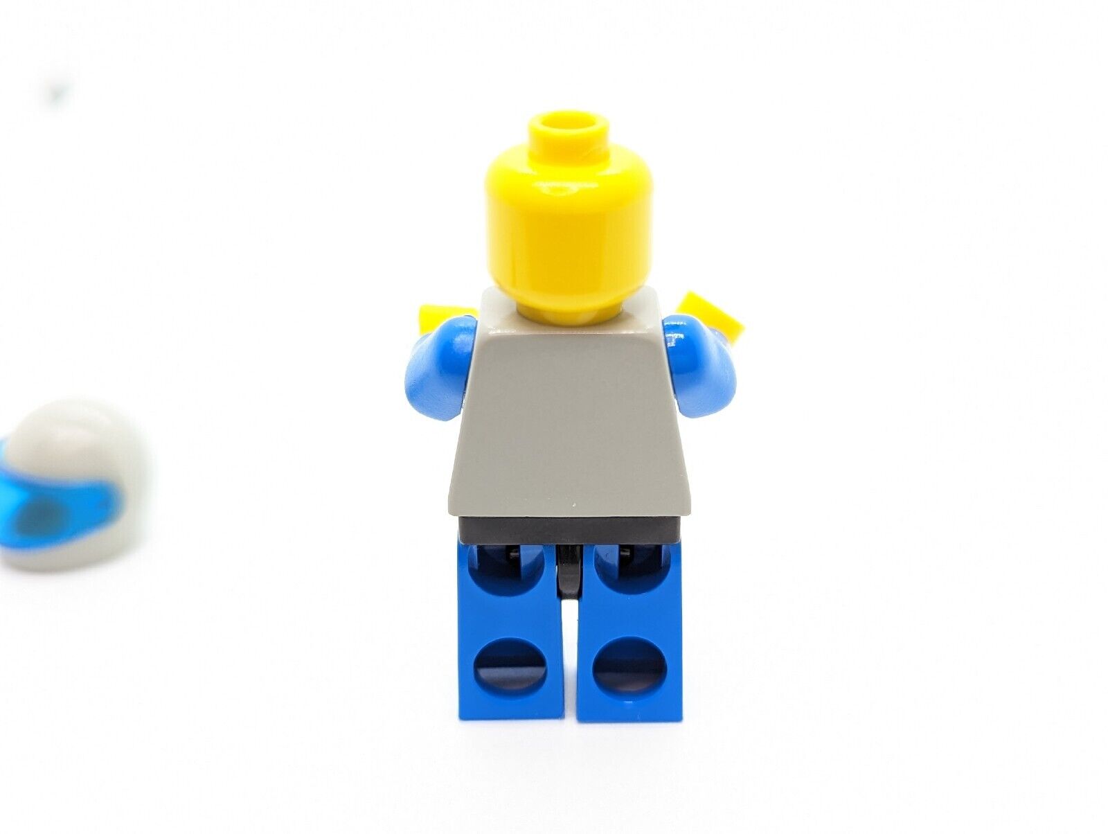 Lego Life on Mars Assistant Minifigure LoM 1413 7301 7309 (lom013) - StudBee