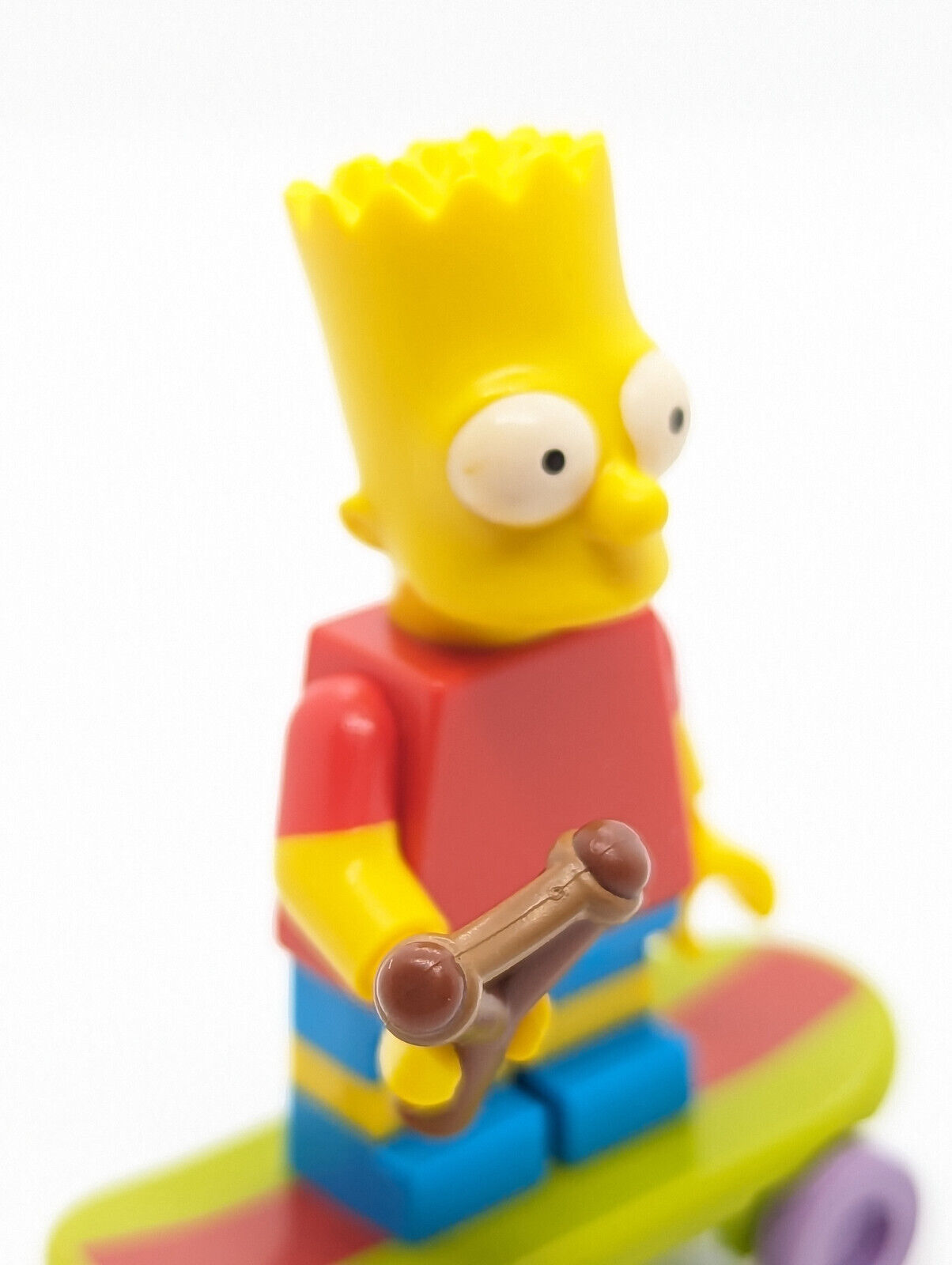Lego Simpsons Minifigure - Bart with Slingshot & Skateboard (sim026) 71016 Kwik - StudBee