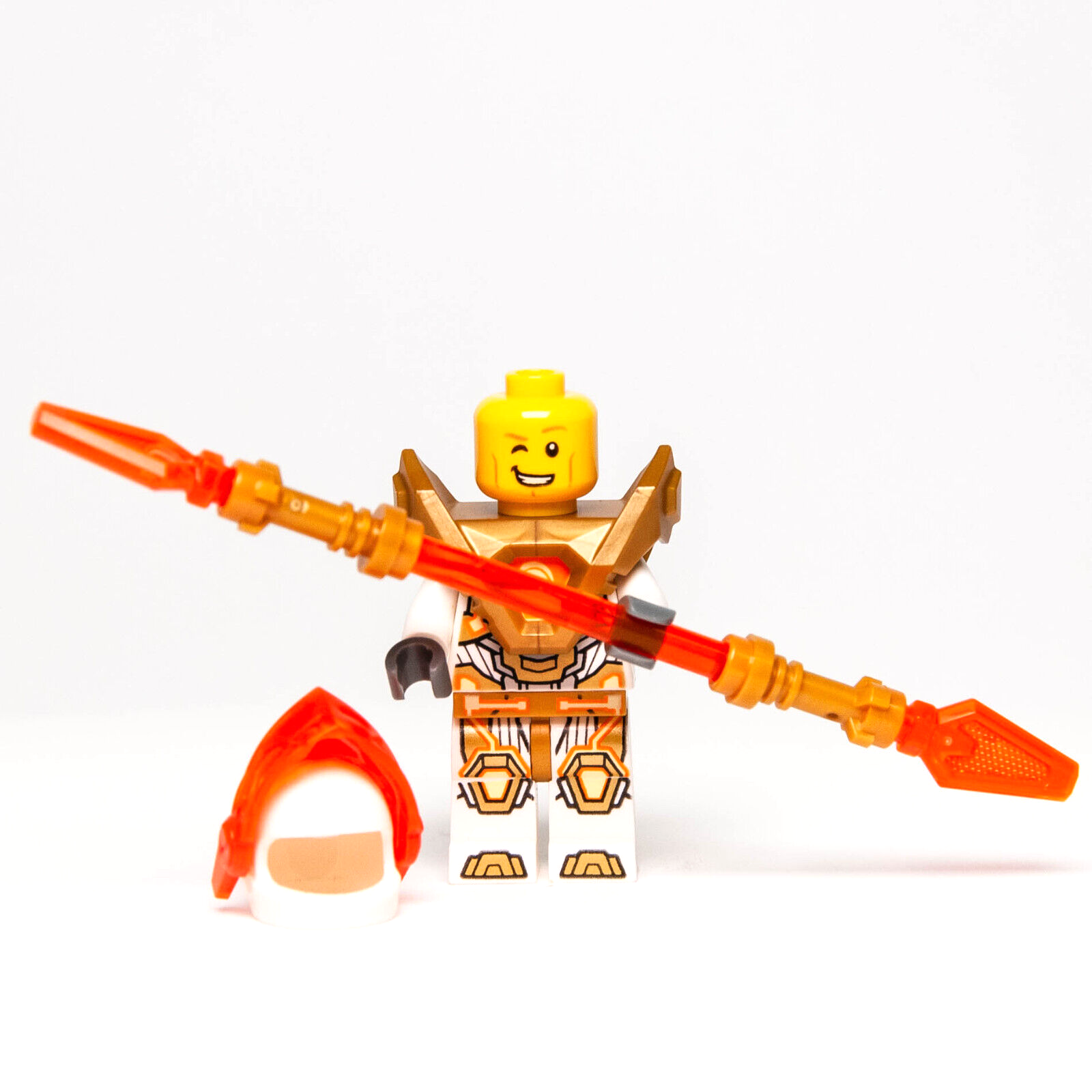 New LEGO Nexo Knights - Lance Pearl Gold Armor Minifigure - 72001 (nex141) - StudBee