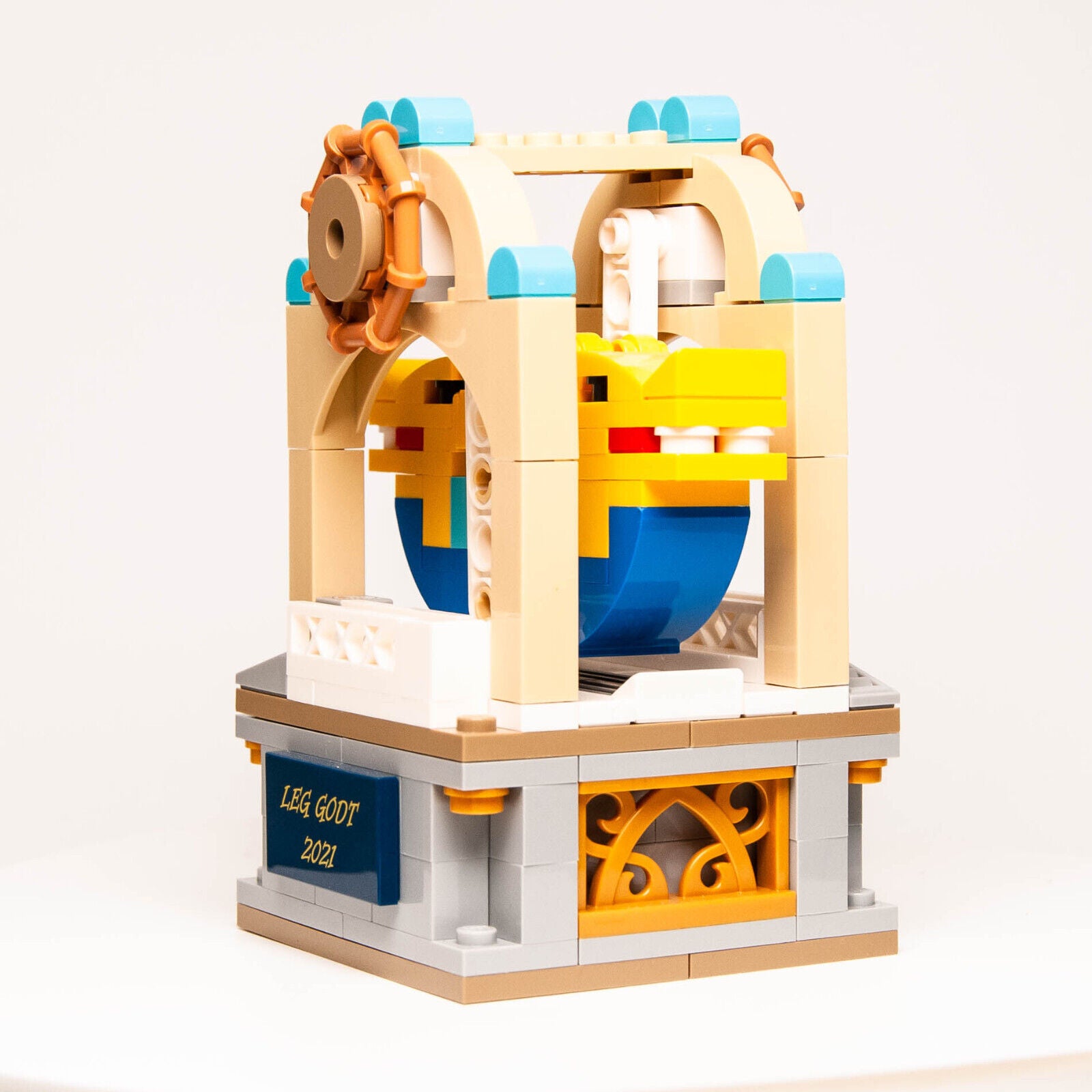 NEW 2019 LEGO #6373621 - Swing Ship Ride 152pcs GWP Set Carnival Ride - StudBee
