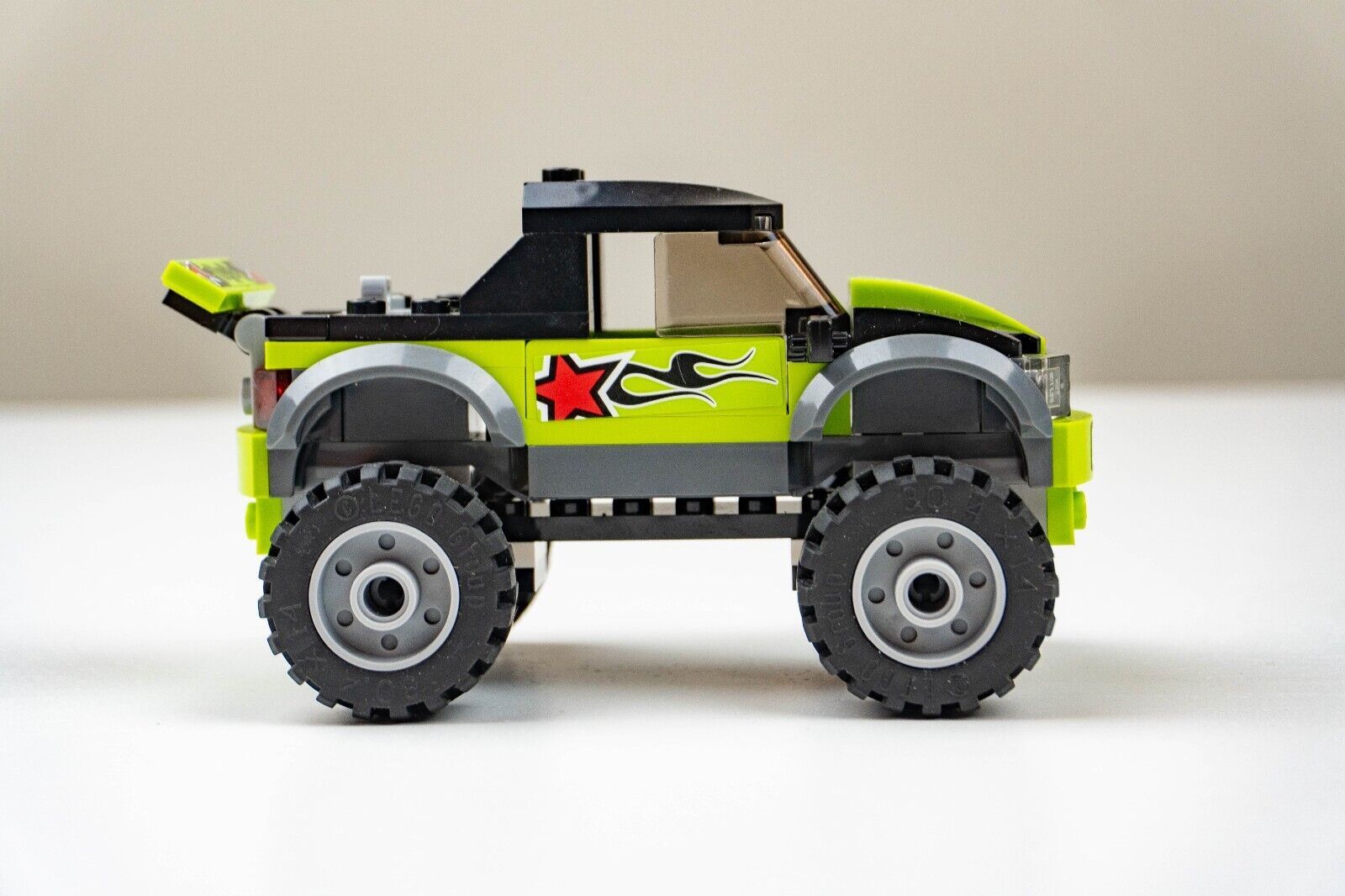 Lego City Off-Road Set 60055 - Monster Truck w/ Box & Instructions 100% Complete - StudBee