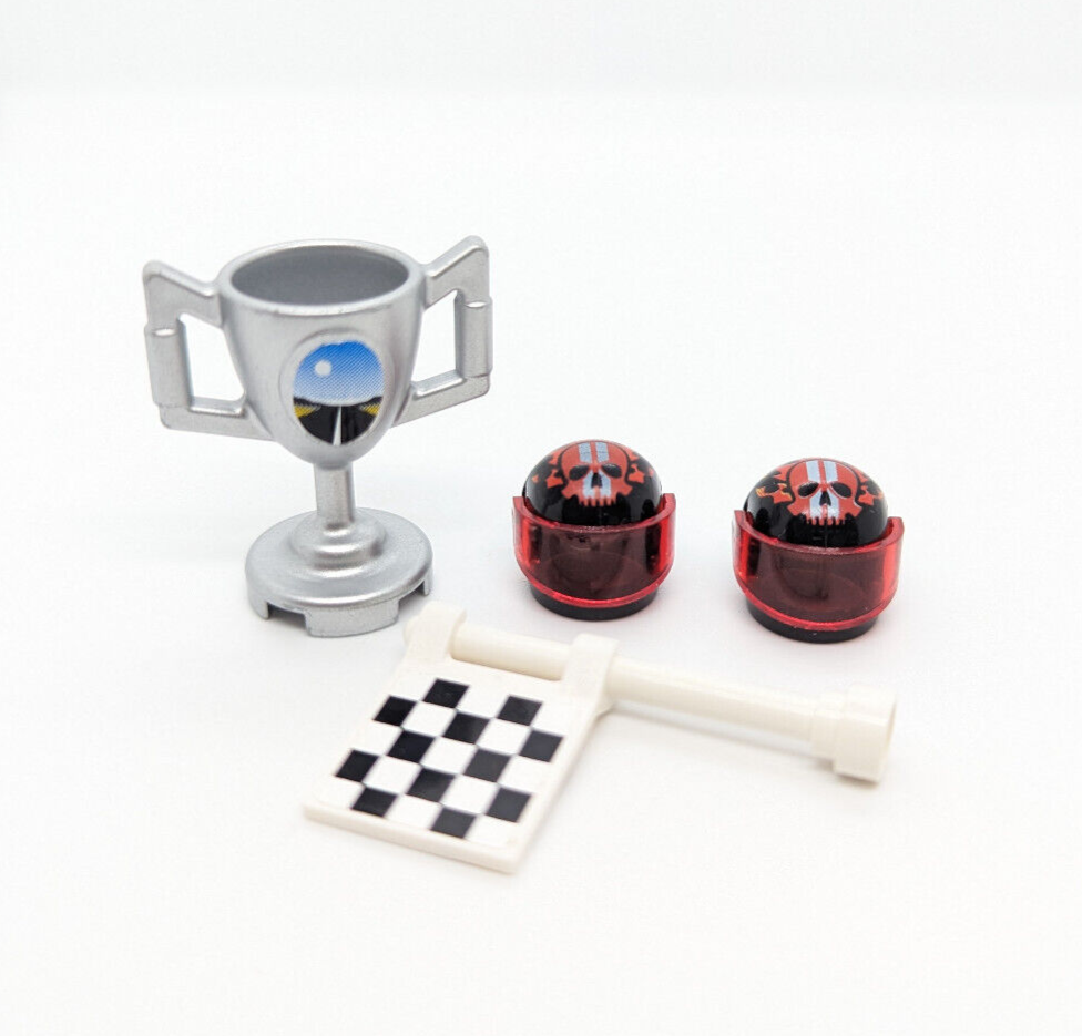 LEGO World Racers 8898 Lot: Bart Blast (wr023) & Billy Bob (wr024) Flag, Trophy - StudBee