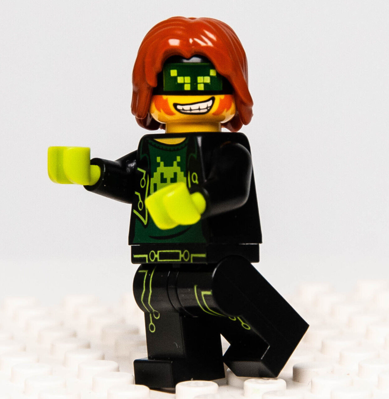 LEGO Ultra Agents Minifigure - Terabyte (uagt035) Ocean HQ 70173 - StudBee