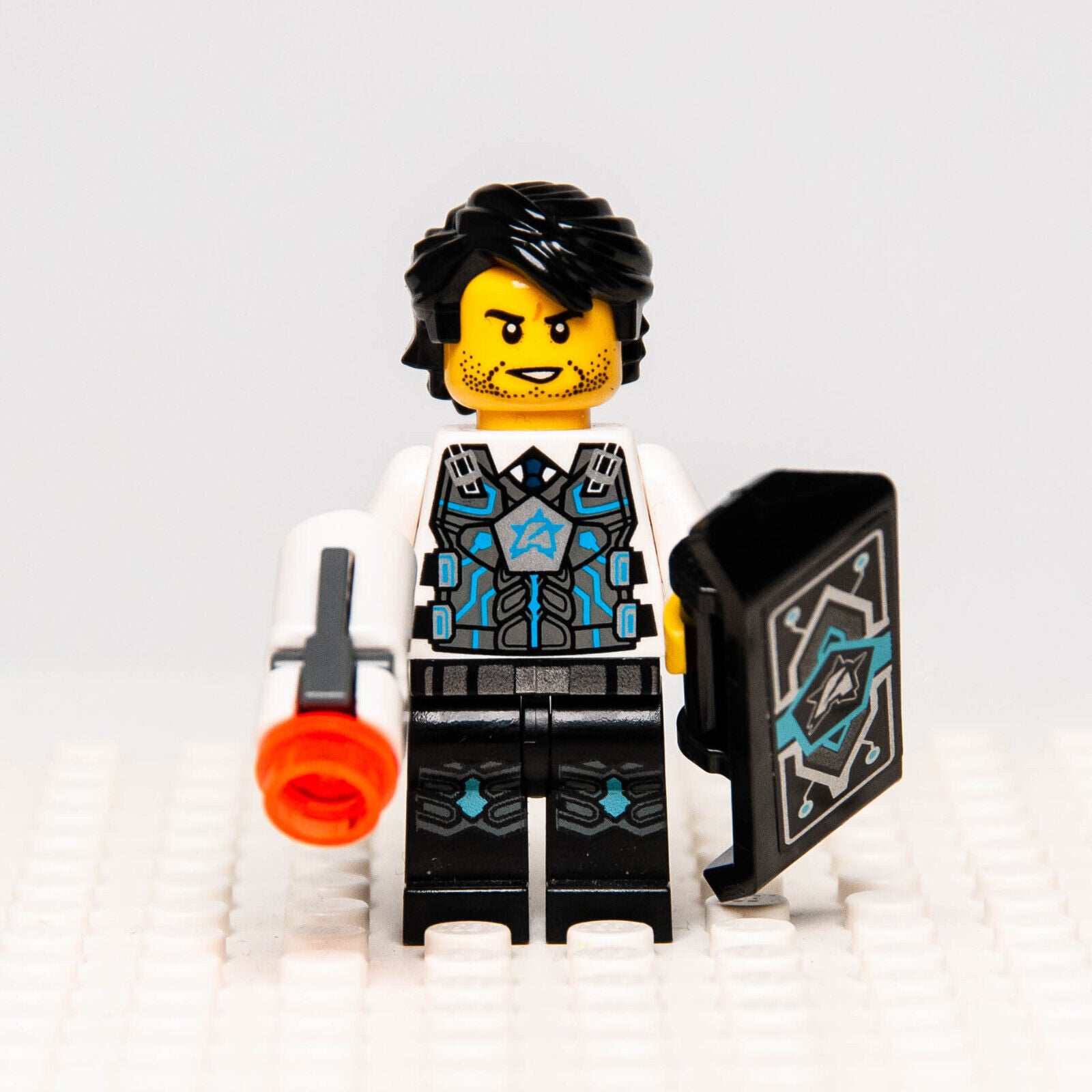 LEGO Ultra Agents Minifigure - Jack Fury w/ Shield & Gun (uagt001) 70161 - StudBee