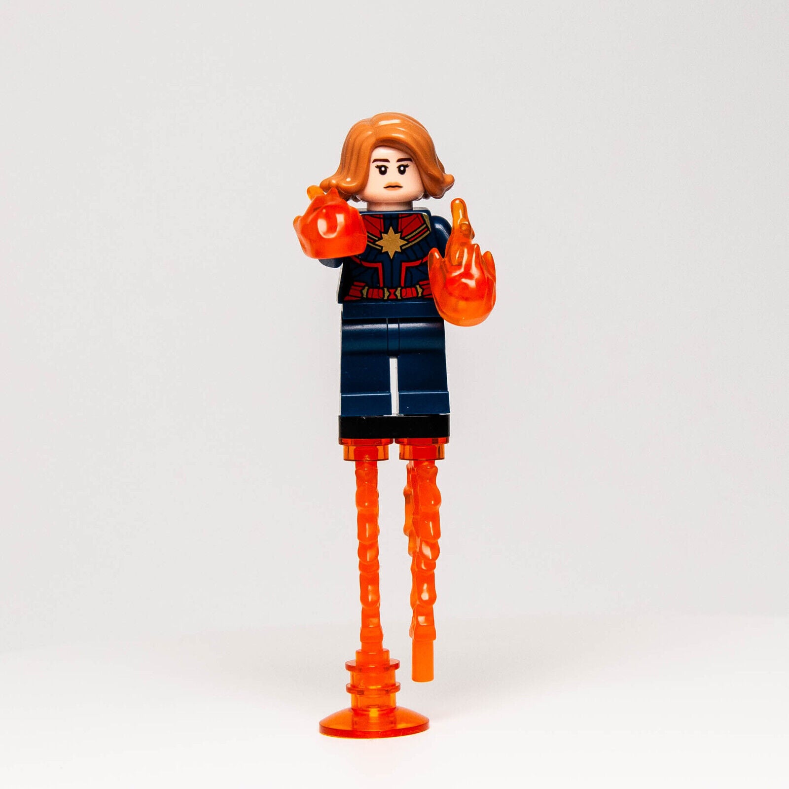 LEGO Captain Marvel (w/ Power Bursts) Minifigure - Marvel Avengers (sh555) - StudBee
