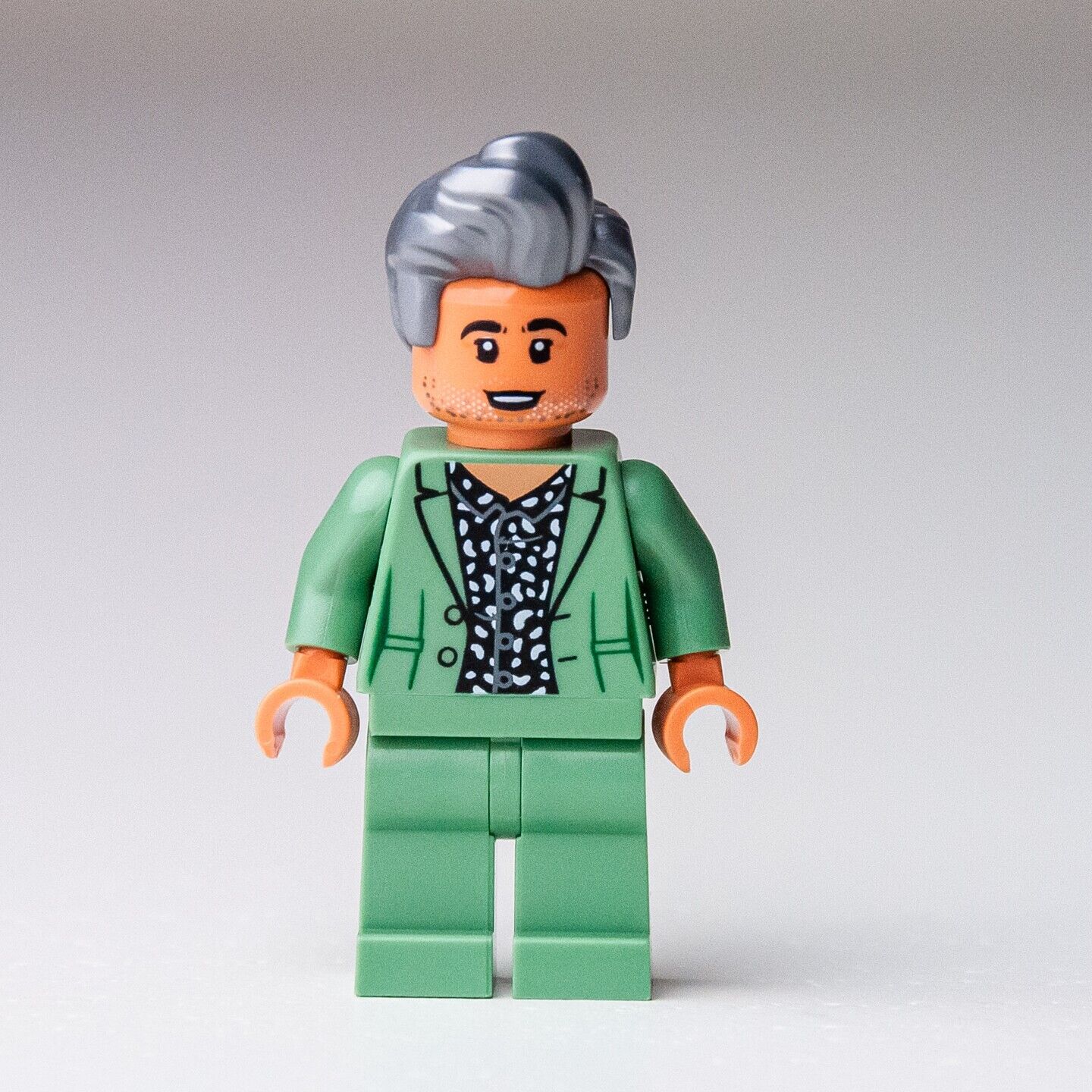 NEW Tan France - Queer Eye – The Fab 5 Loft - 10291 (que001) LEGO Minifigure - StudBee