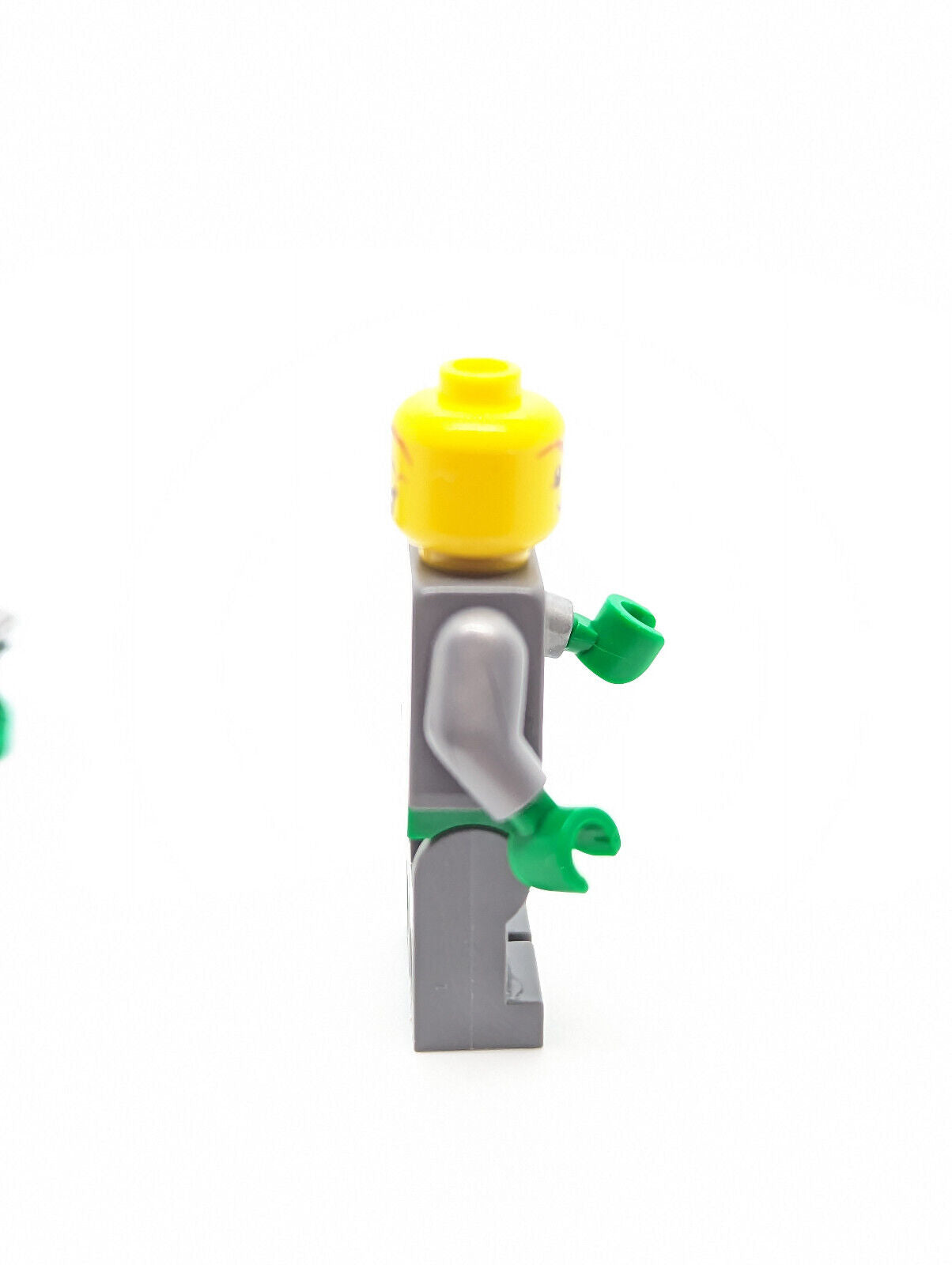 LEGO Nexo Knights Minifigure - Aaron (nex004) 70313 w/ Shield & Blaster - StudBee