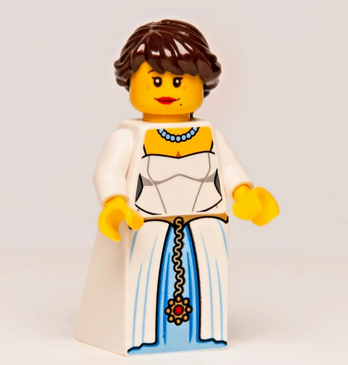 LEGO Medival Lady Minifigure TRU Exclusive 2013 Maiden Princess Dress (col278) - StudBee