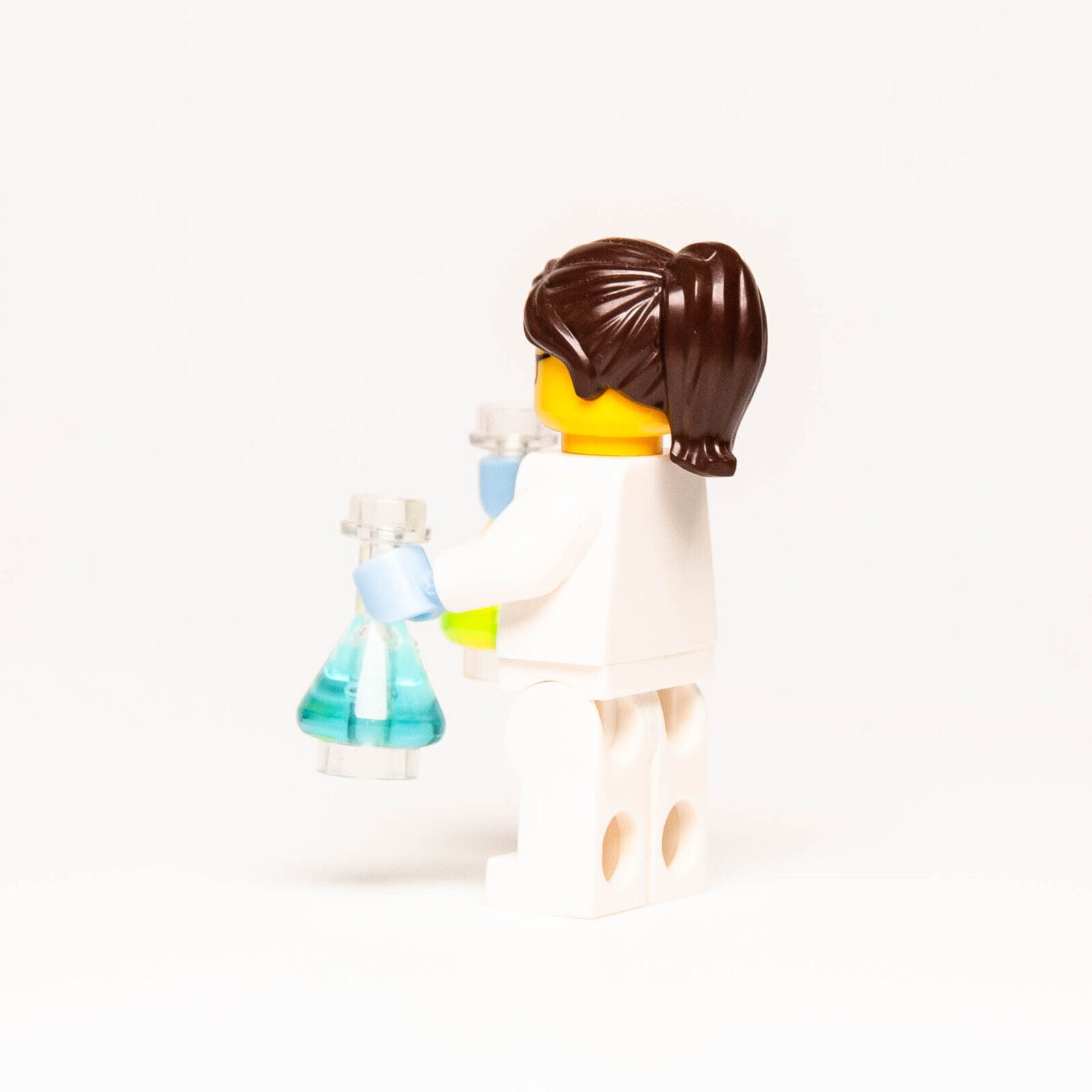 New LEGO CMF 71002 Series 11 Female Scientist (col11-11) col173 Lab Flask - StudBee