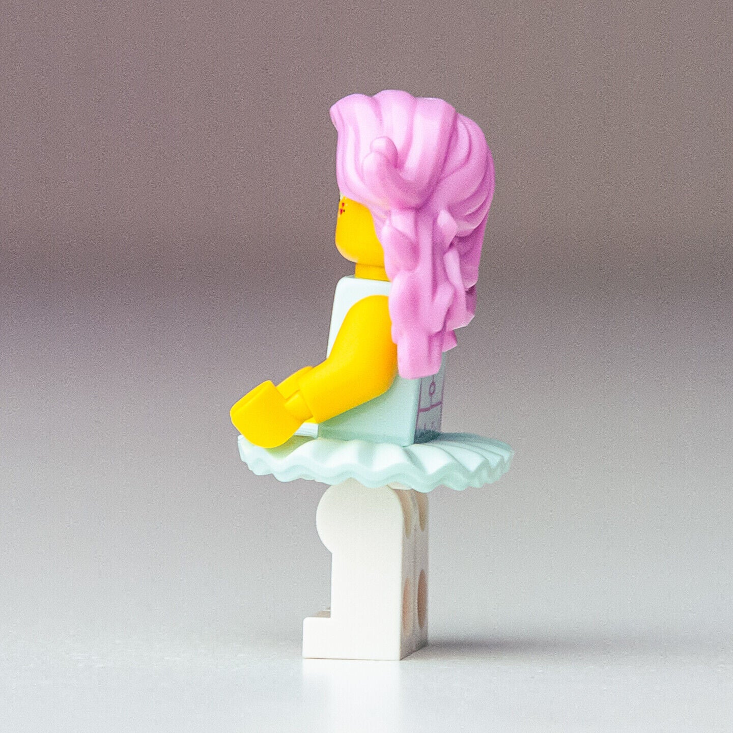New LEGO Pink Ballerina Vidiyo Minifigure: Candy Castle Stage 43111 (vid021) - StudBee