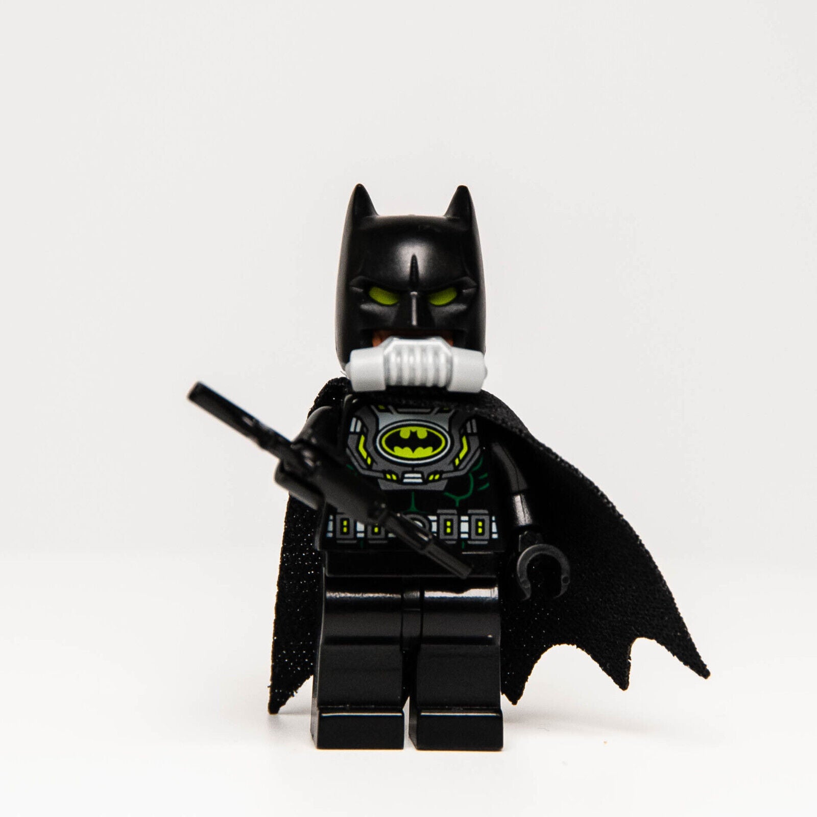 LEGO DC Minifigure - Gas Mask Batman sh279 76054 - StudBee