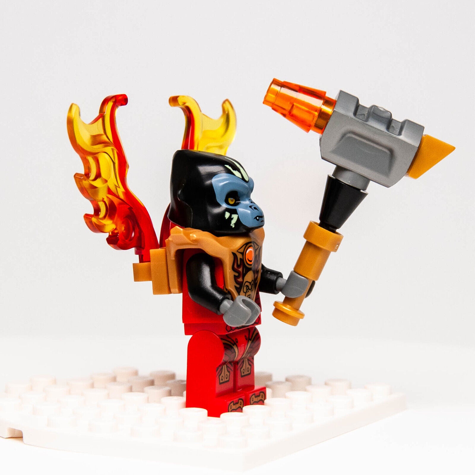 LEGO Chima Minifigure - Gorzan Armor Breastplate, Flame Wings (loc131) 70222 - StudBee