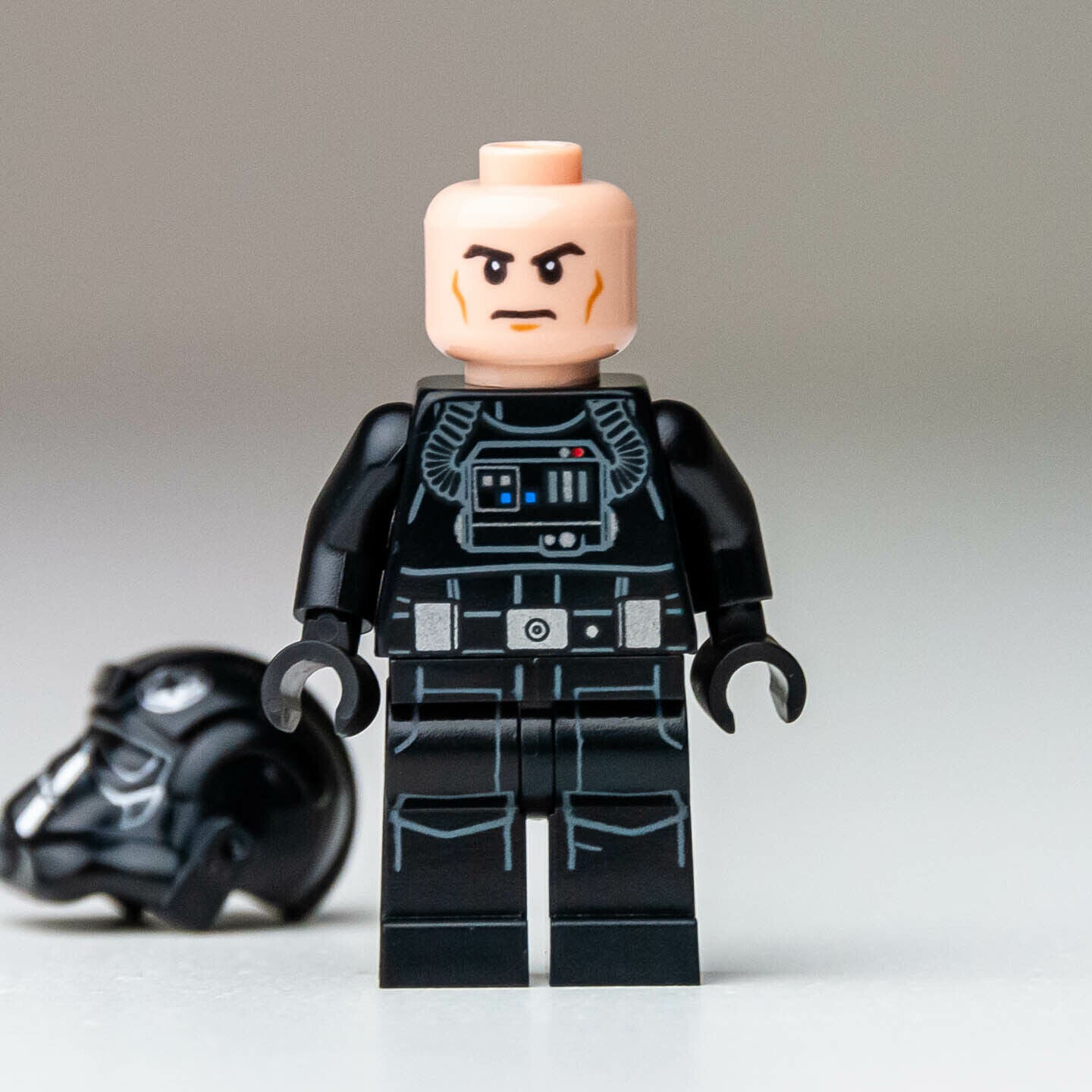 New LEGO TIE Fighter Pilot Minifigure - Imperial TIE Fighter - 75300 (sw1138) - StudBee