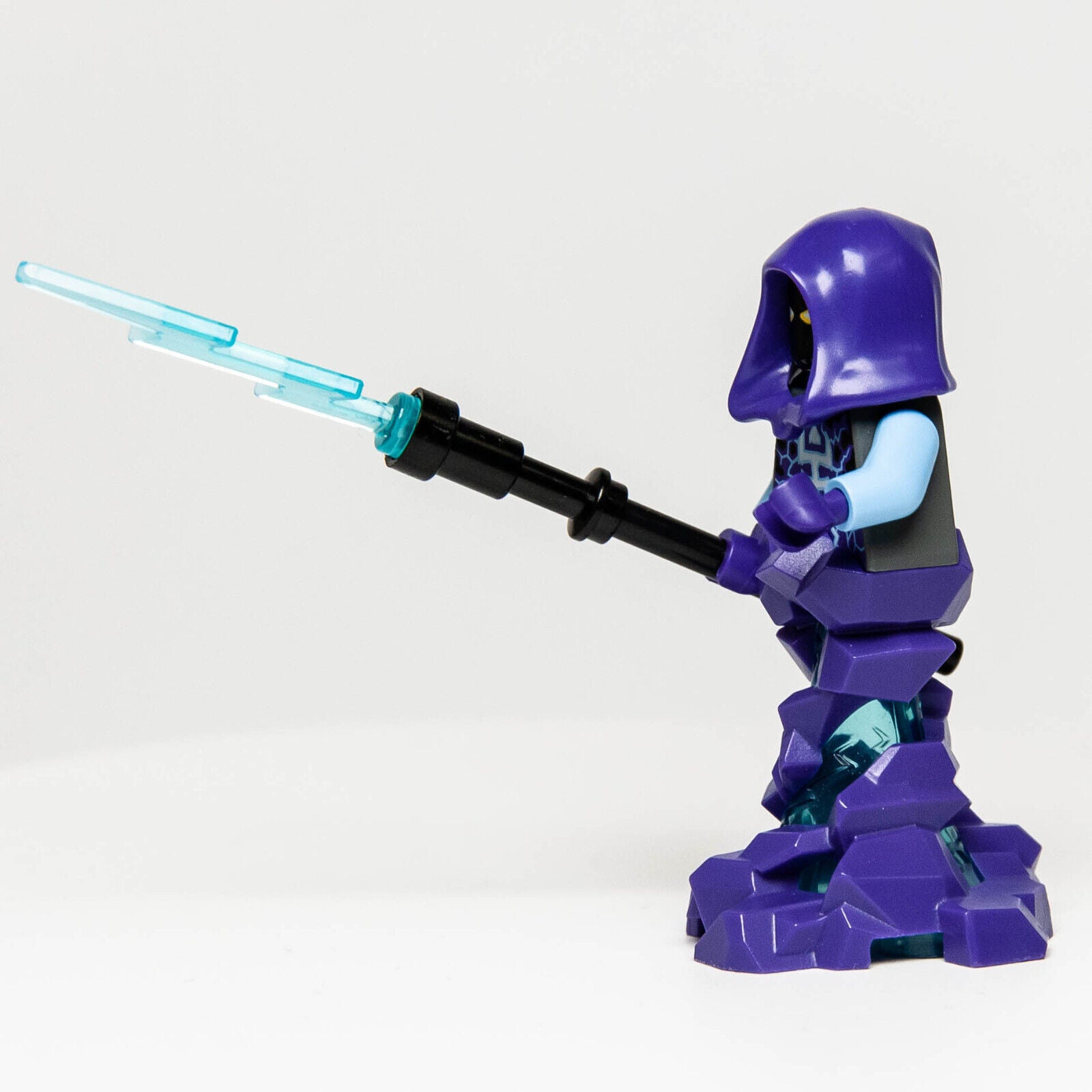 LEGO Rogul (w/ Weapon) Minifigure - 70354 70348 (nex077) - StudBee
