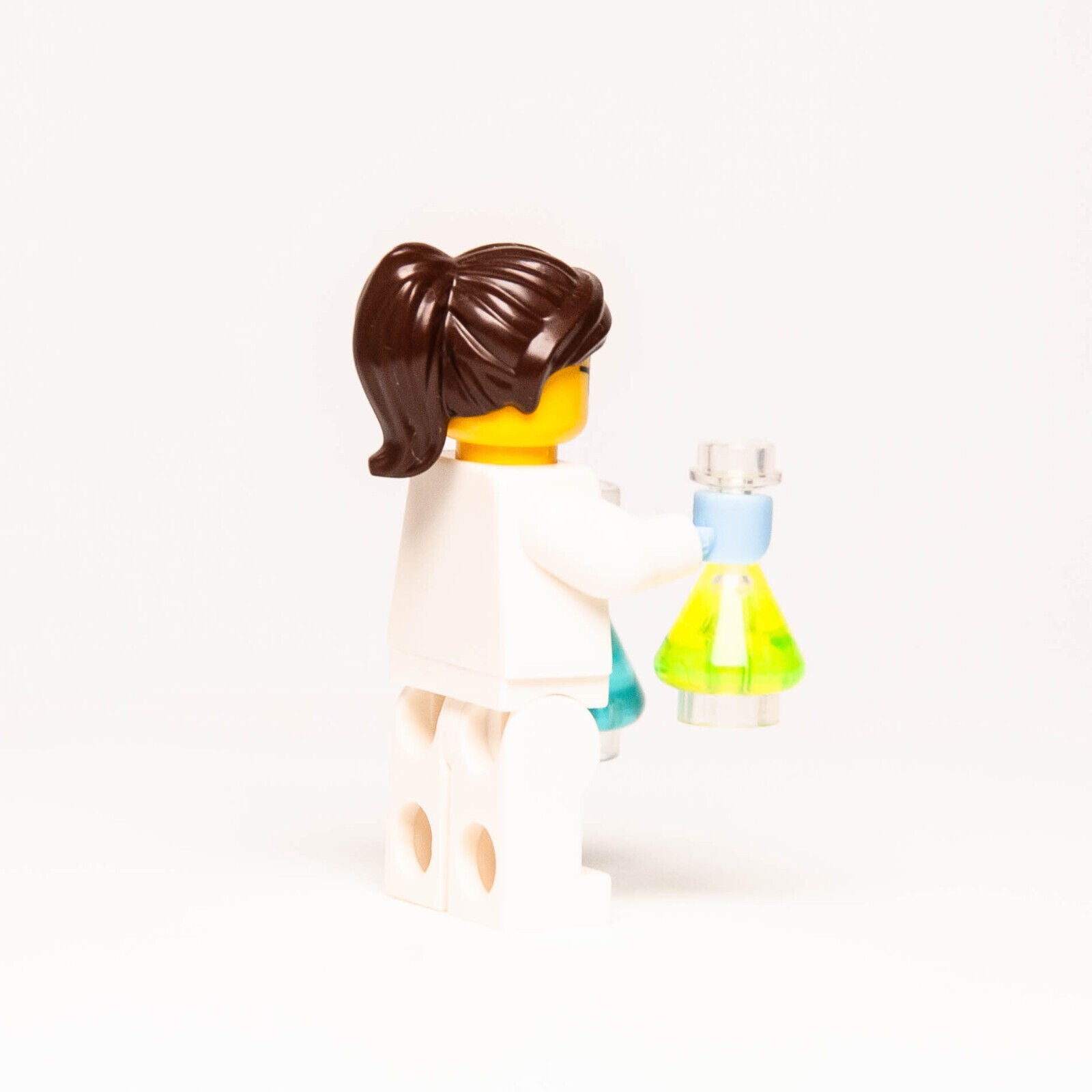 New LEGO CMF 71002 Series 11 Female Scientist (col11-11) col173 Lab Flask - StudBee