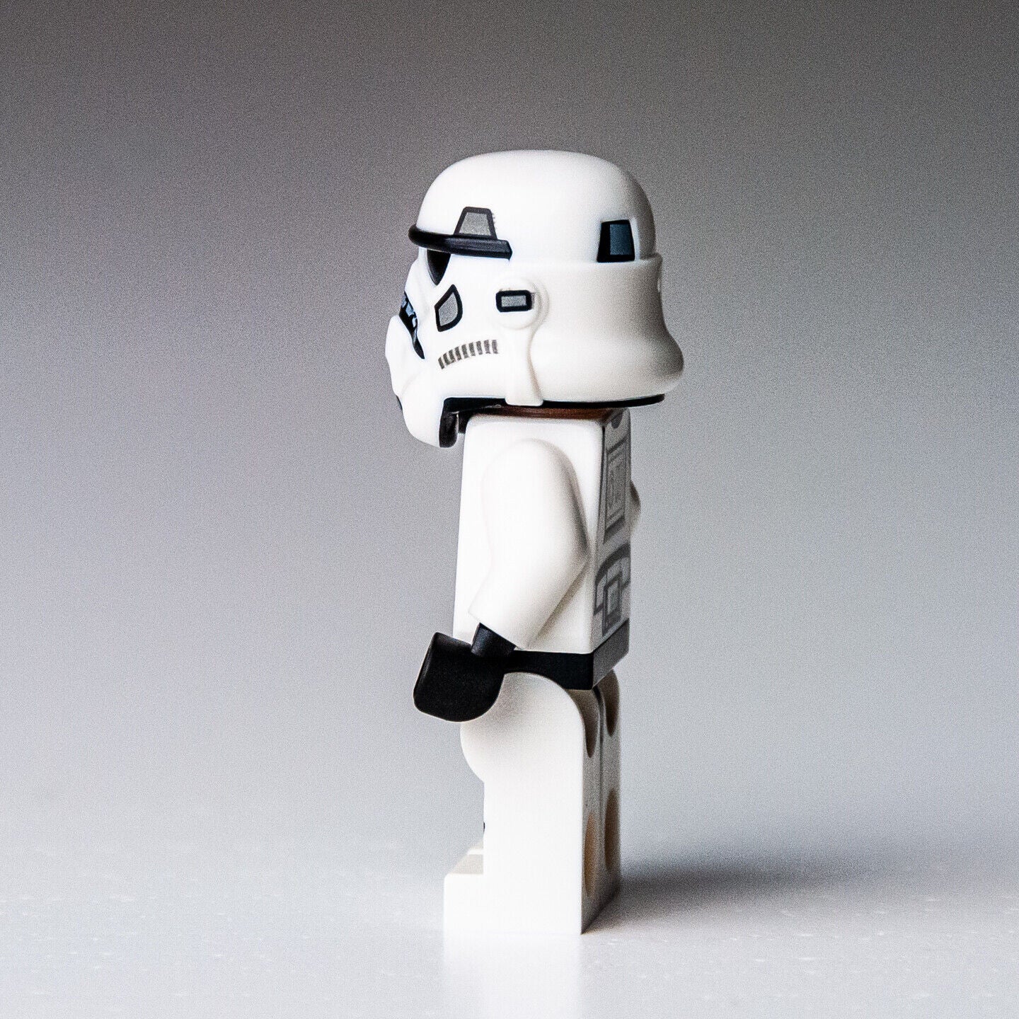 NEW LEGO Stormtrooper Minifigure Female Imperial Armored Marauder 75311 (sw1168 - StudBee