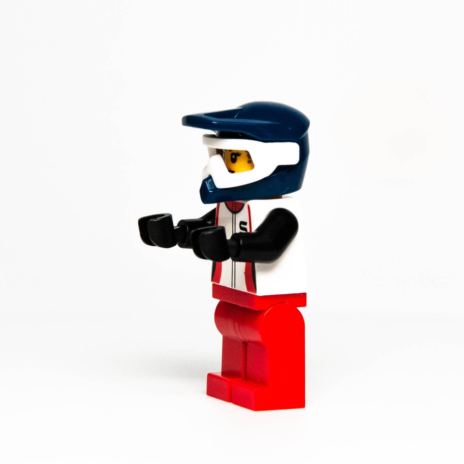 LEGO Outdoor Adventures Minifigure: Trail Cyclist (cty0916) 60202 Mountain Bike