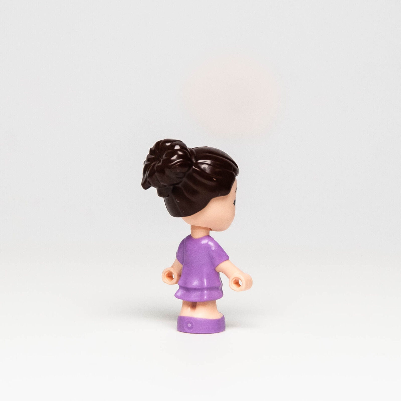 Lego Disney Encanto - Minifigure Luisa Micro Doll (dis061) 43201 - StudBee