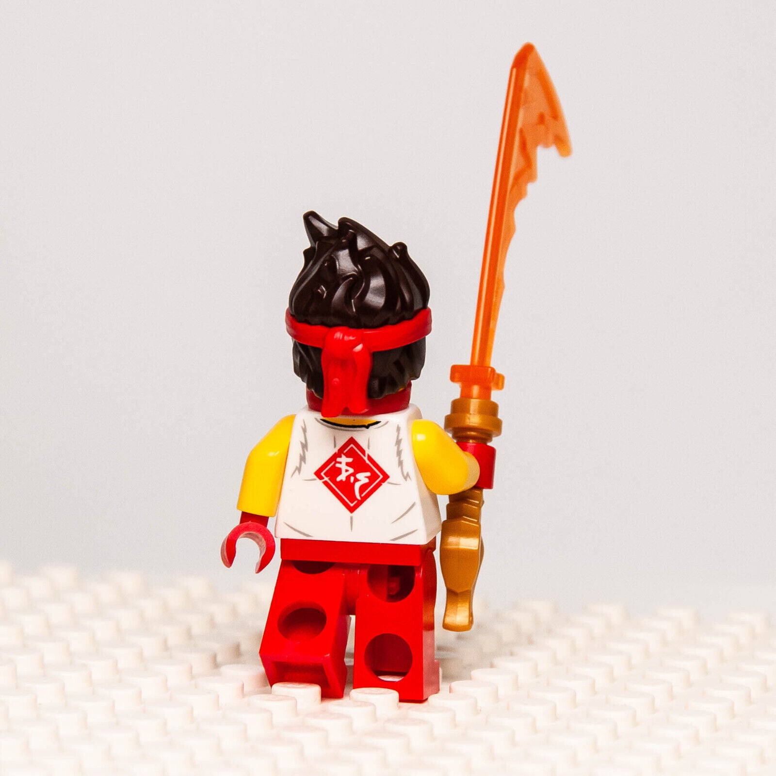 NEW LEGO Ninjago Minifigure - Kai Legacy, White Shirt (njo643) 71730 - StudBee