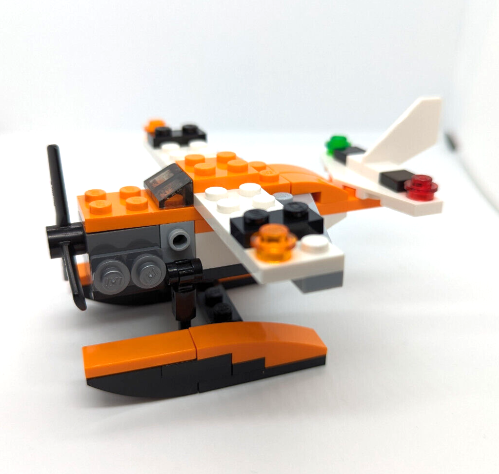 LEGO 3 in 1 CREATOR 31028 Sea Plane (2015) w/ Instructions - 100% Complete!
