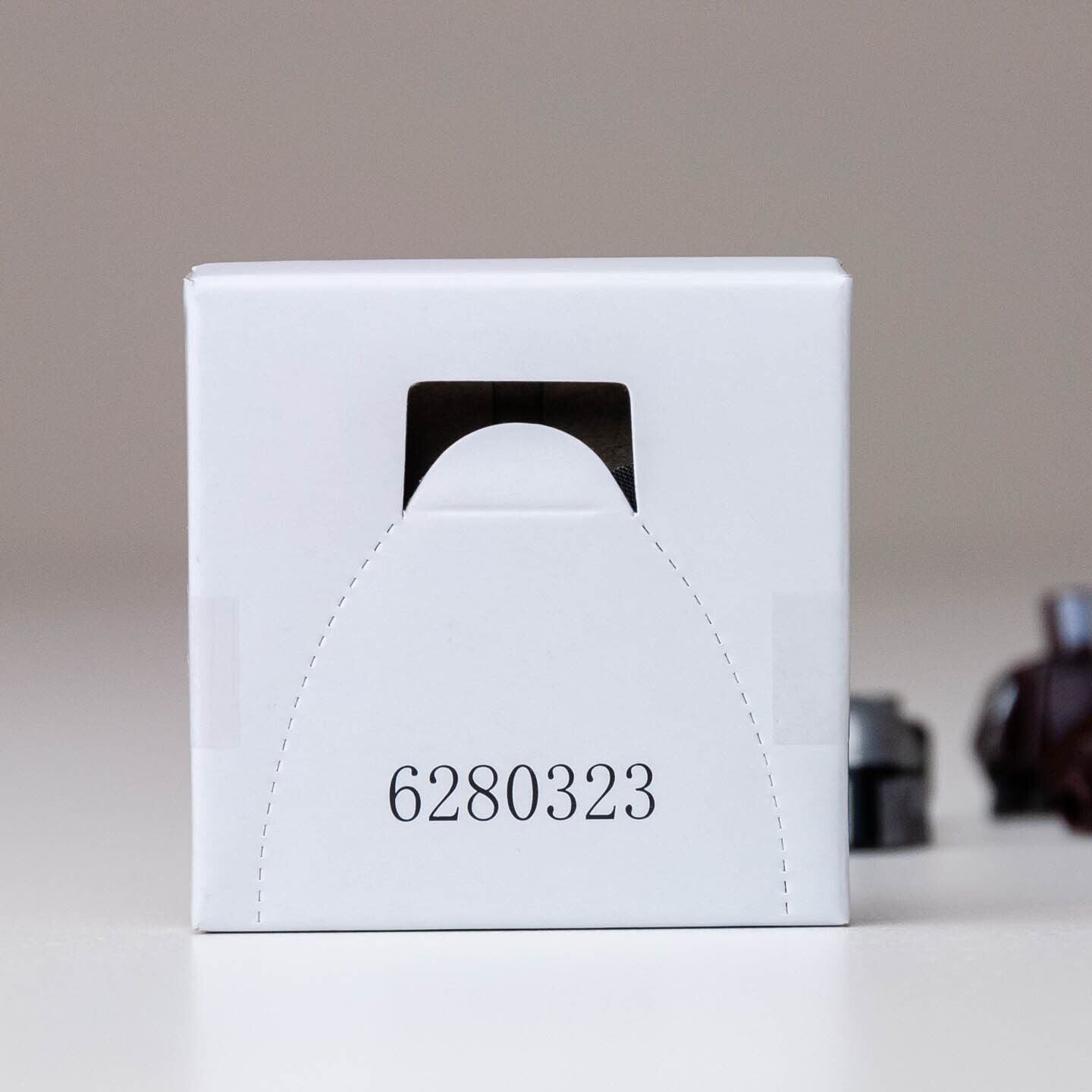 New LEGO Mandalorian (SEALED CAPE) - Silver Beskar Armor Minifigure (sw1135) - StudBee