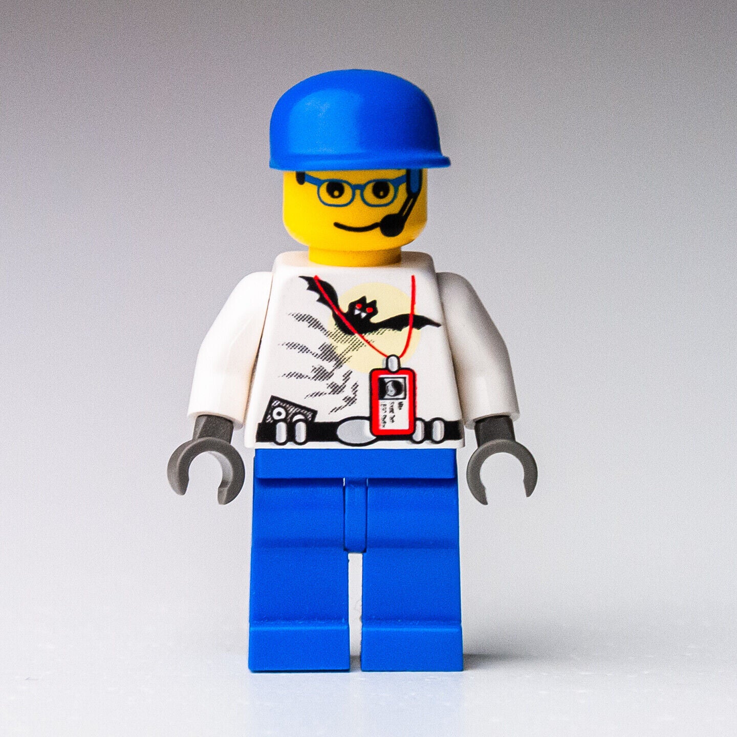 LEGO Minifigure: Grip with Bat on Torso (hrf010) 1381 Halloween Monster Vampire - StudBee