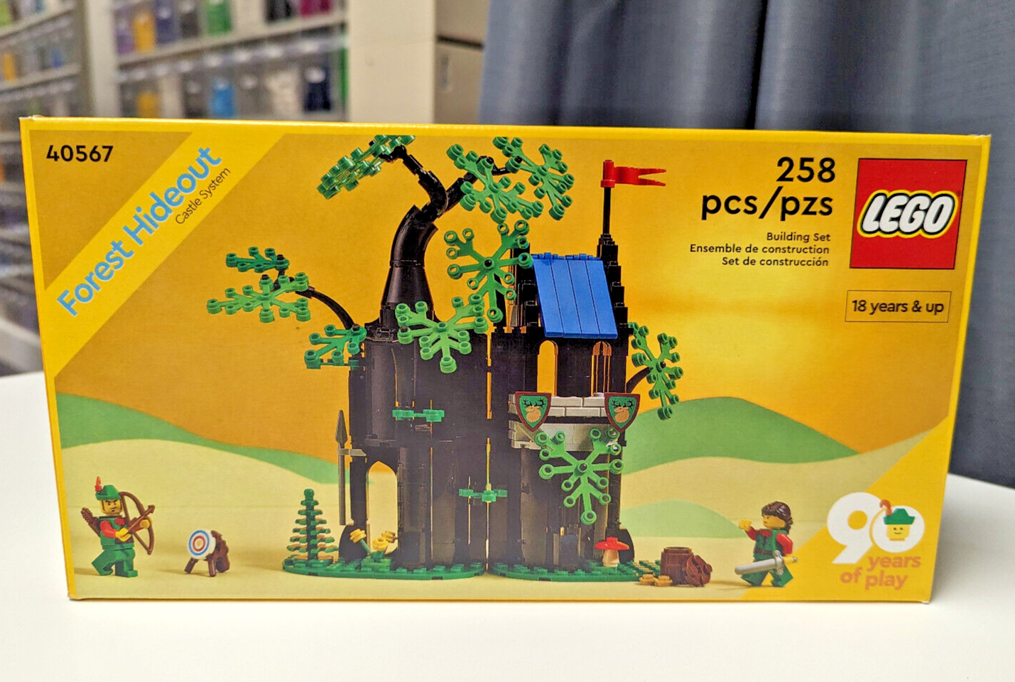 LEGO 40567 Forest Hideout Castle - 90th Anniversary Set - Forestmen Medieval - StudBee