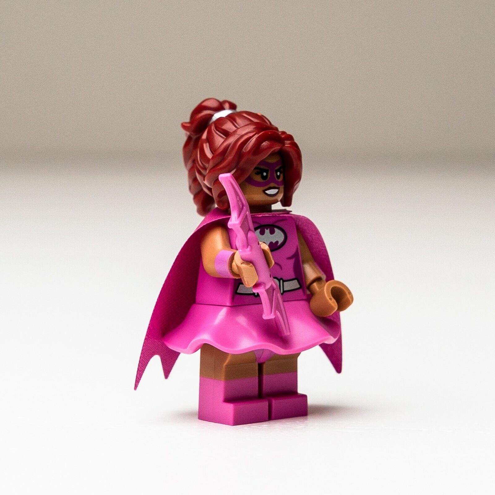 LEGO Batman Movie Minifigure - Pink Power Batgirl w/ Stand (coltlbm10) 71017 - StudBee