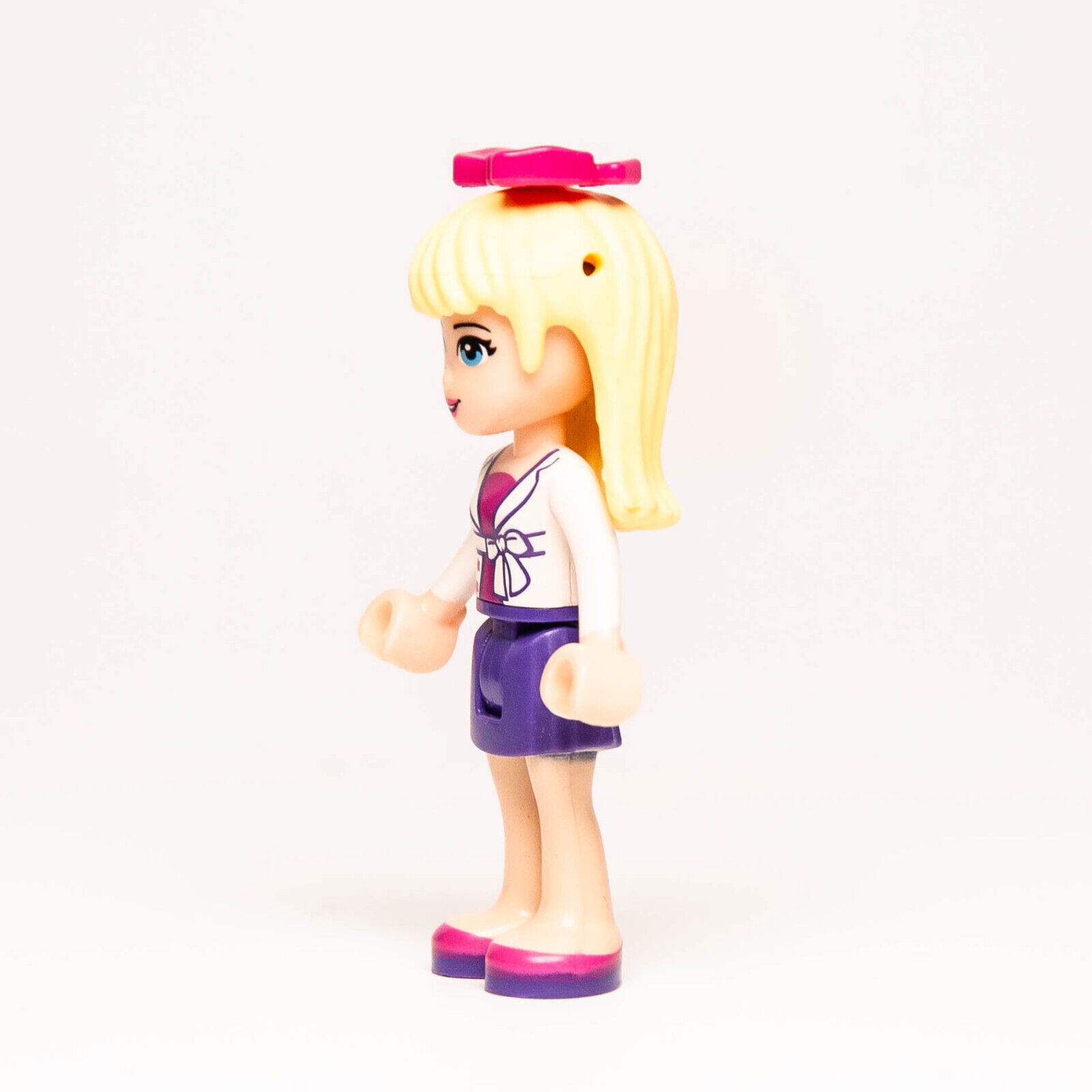 LEGO Friends Minifigure  - Stephanie (frnd042) 41005) Heartlake High - StudBee