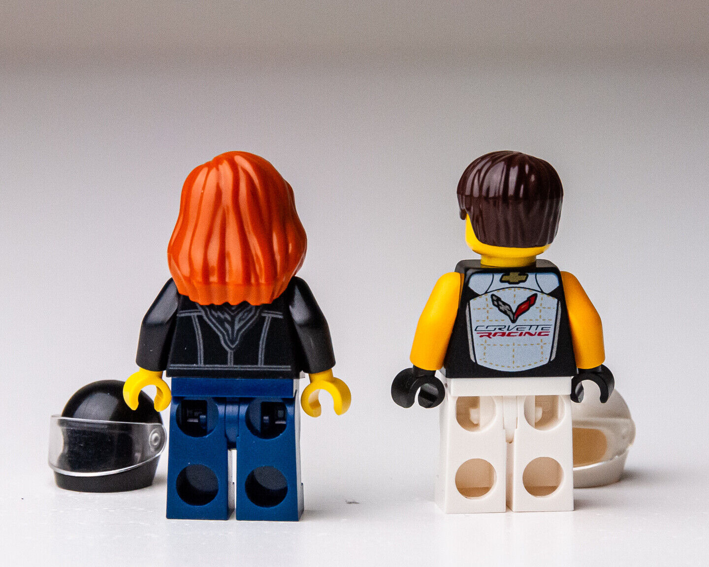 LEGO Chevrolet Corvette Drivers - Speed Champions  76903 (sc088 sc089) 1968 - StudBee