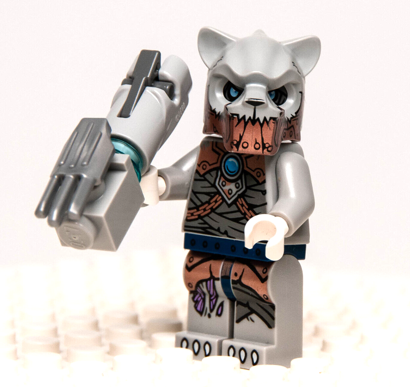 LEGO Chima Saber-Tooth Tiger Warrior 1 (loc125) Minifigure - StudBee
