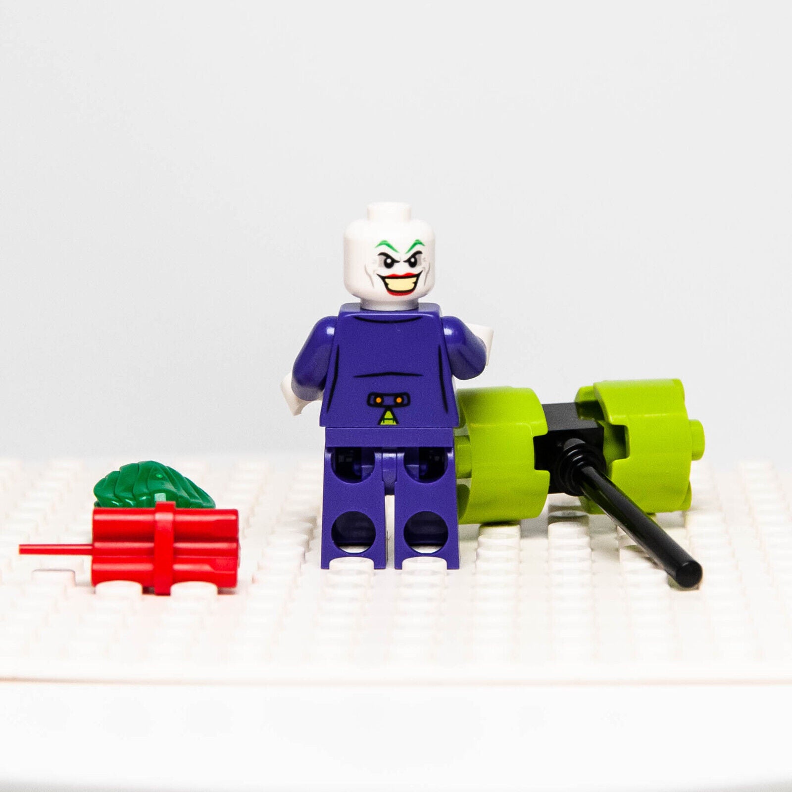 Lego Batman II Minifigure - The Joker w/ Lime Green Vest (sh005) - StudBee