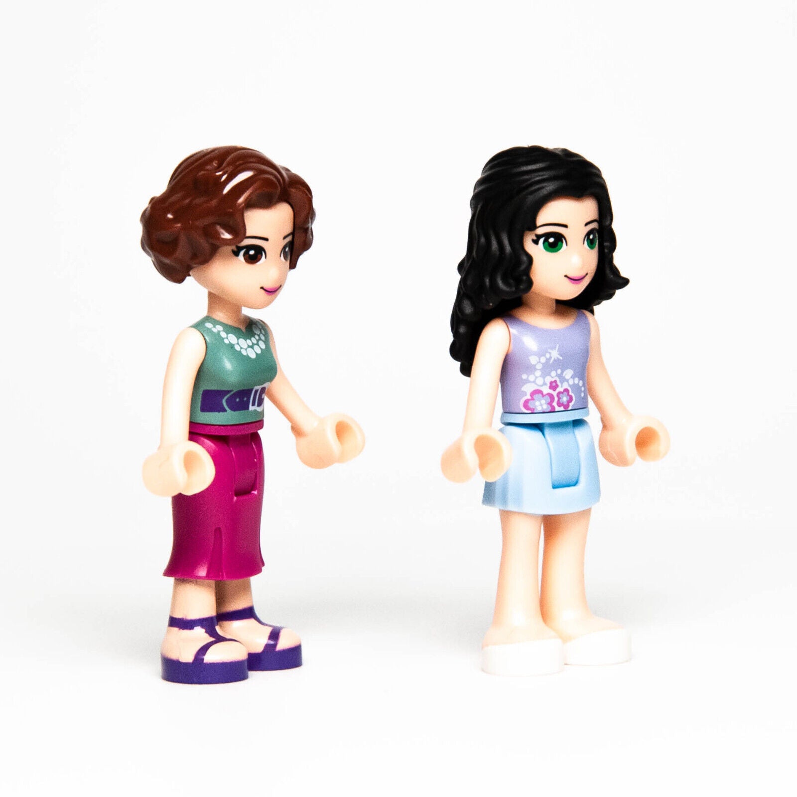 New Lego Friends 41095 Minifigure Lot: Emma (frnd090) & Mom Charlotte (frnd091)