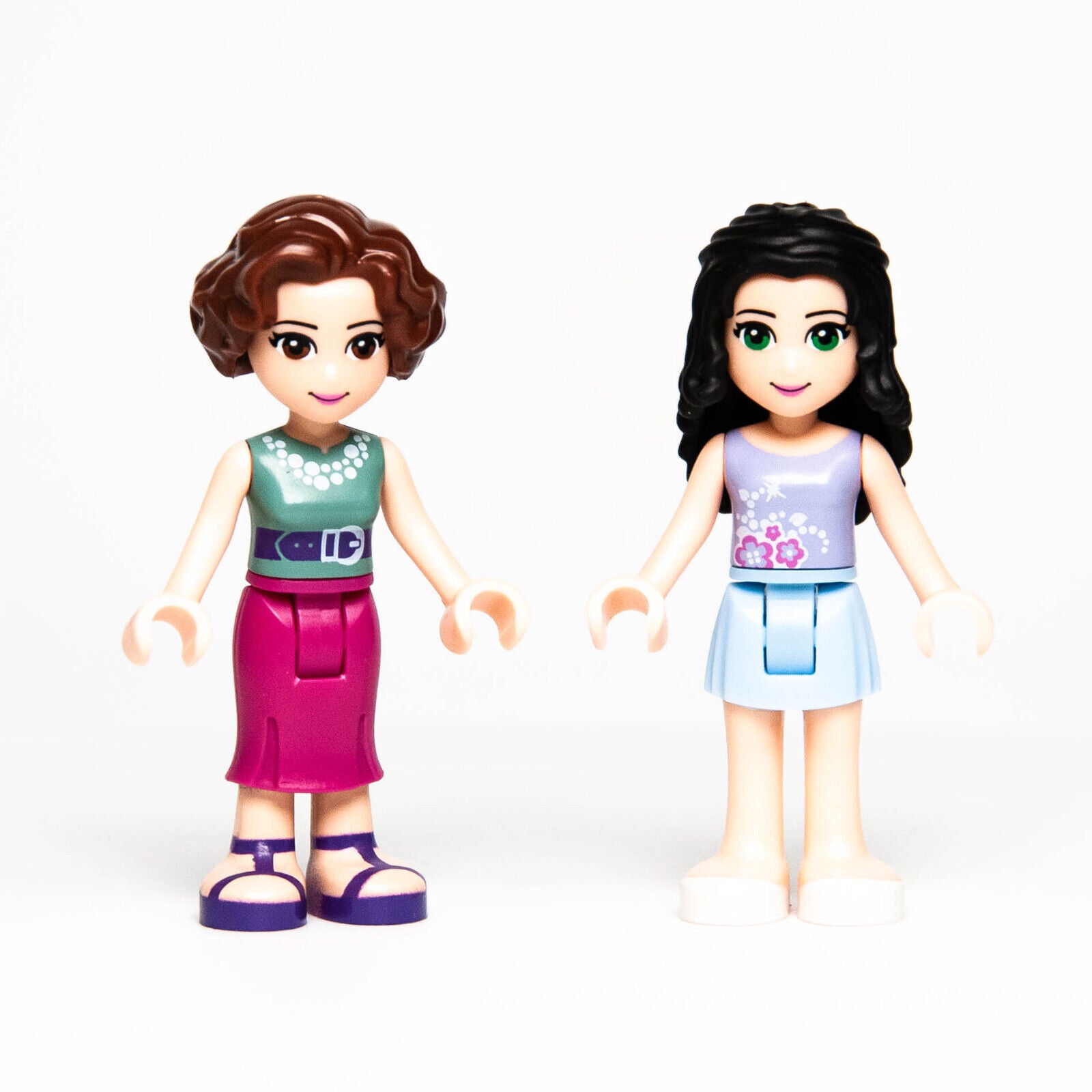New Lego Friends 41095 Minifigure Lot: Emma (frnd090) & Mom Charlotte (frnd091)