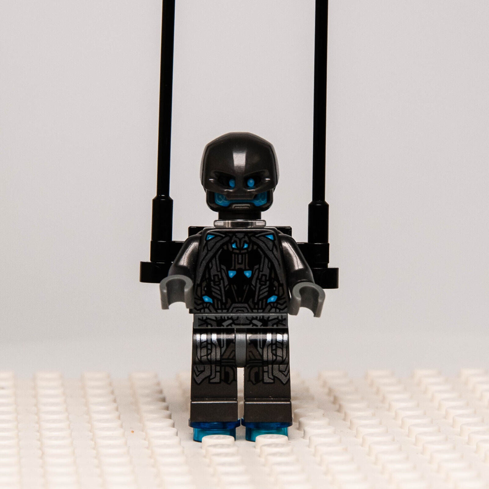 Lego Marvel Minifigure - Ultron Sentry Officer (sh165) Avengers 76029 - StudBee