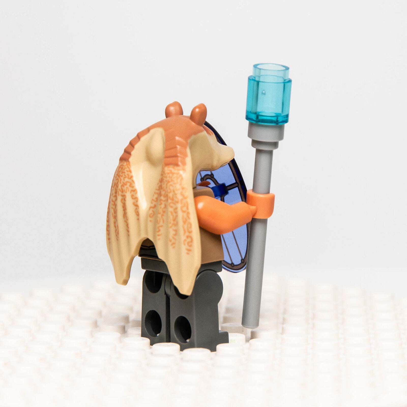 LEGO Minifigure Star Wars Jar Jar Binks w/Gungan Shield 75080 9499 7929 (sw0301 - StudBee