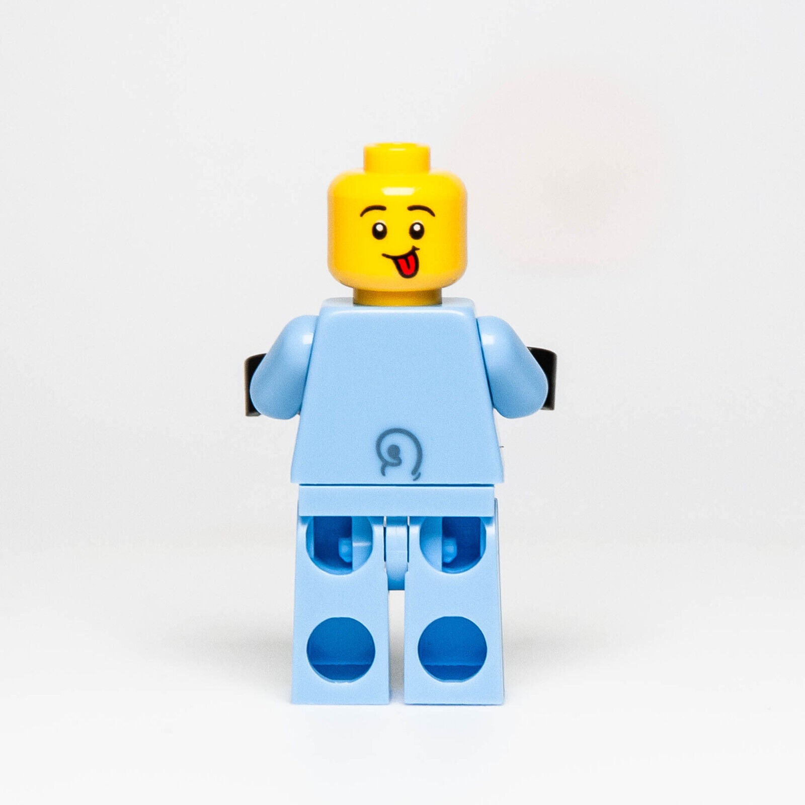 New Lego Store Build-A-Minifig 2021 - Bow Tie Blue Pug Costume Guy BAM (hol245) - StudBee