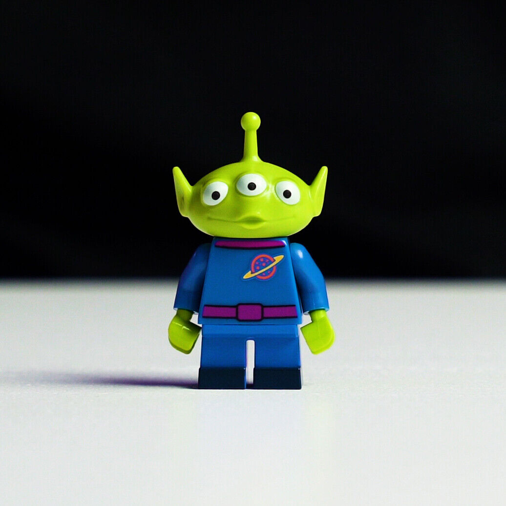 New LEGO Pizza Planet Alien (w/ Stand) Minifigure - Disney CMS (dis002) (coldis - StudBee