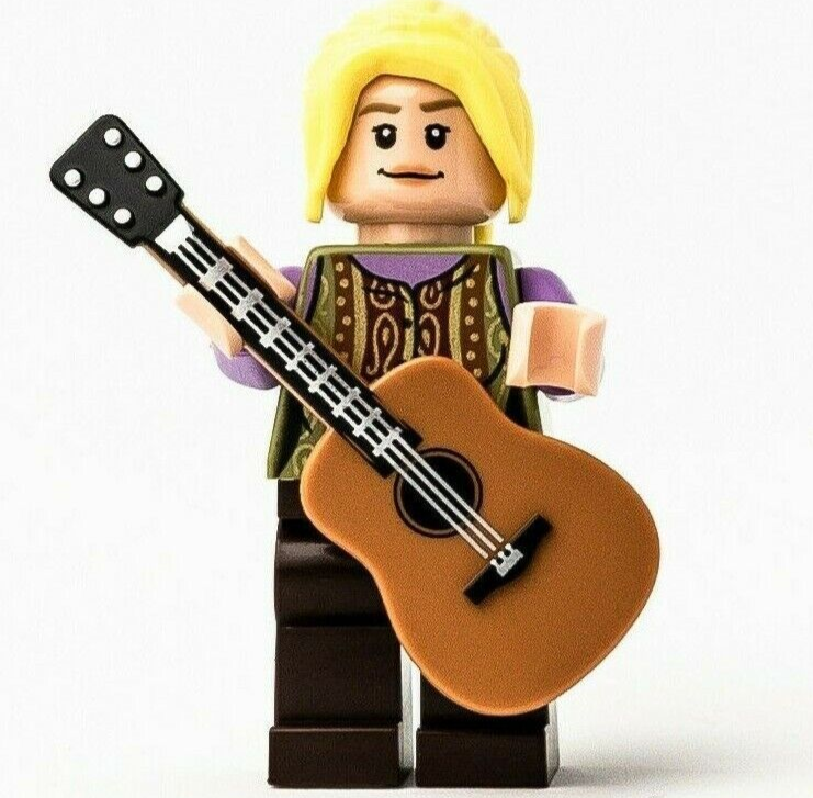 New LEGO Phoebe Buffay w/ Guitar Minifigure -  FRIENDS Central Perk - (idea061) - StudBee